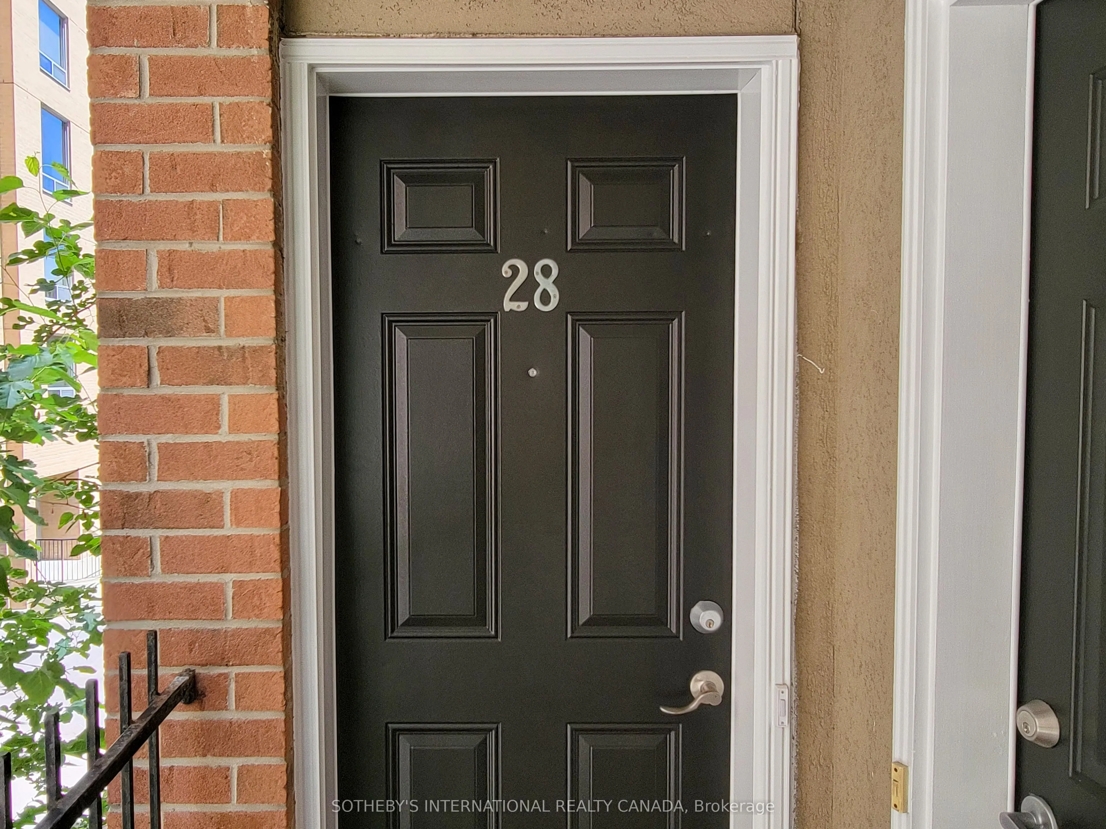 108 Redpath Avenue, #28