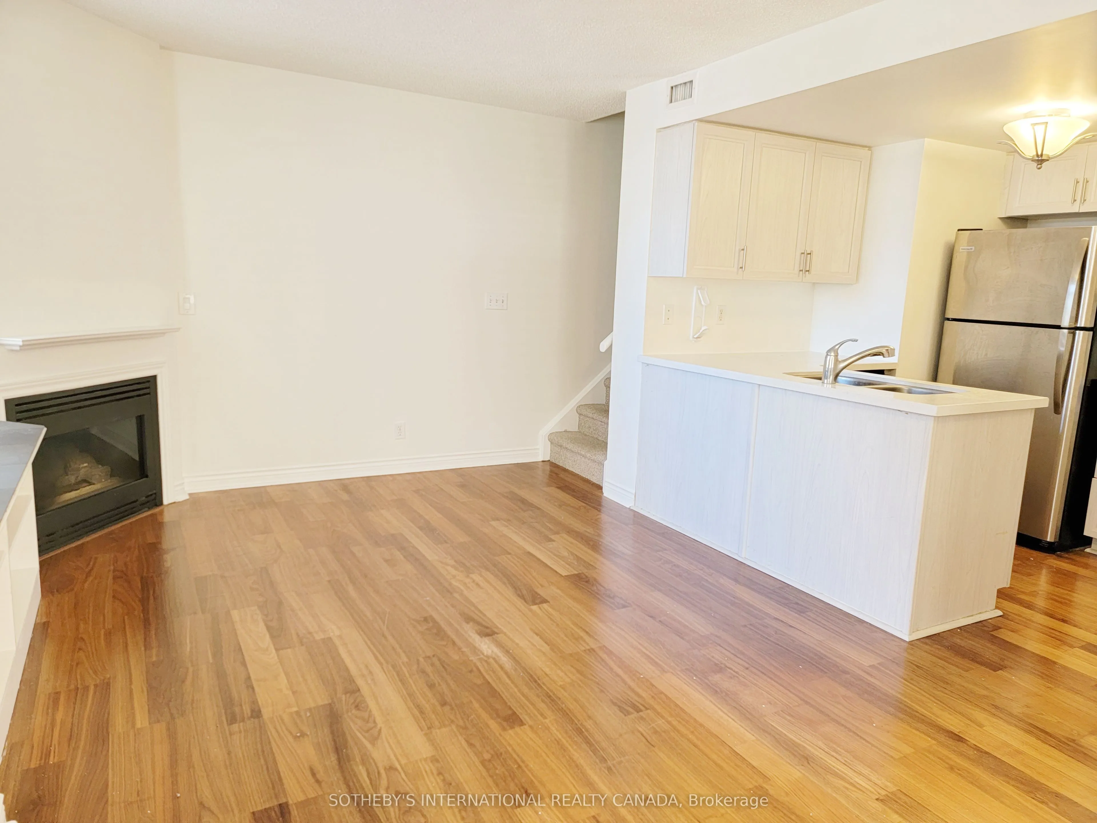 108 Redpath Avenue, #28