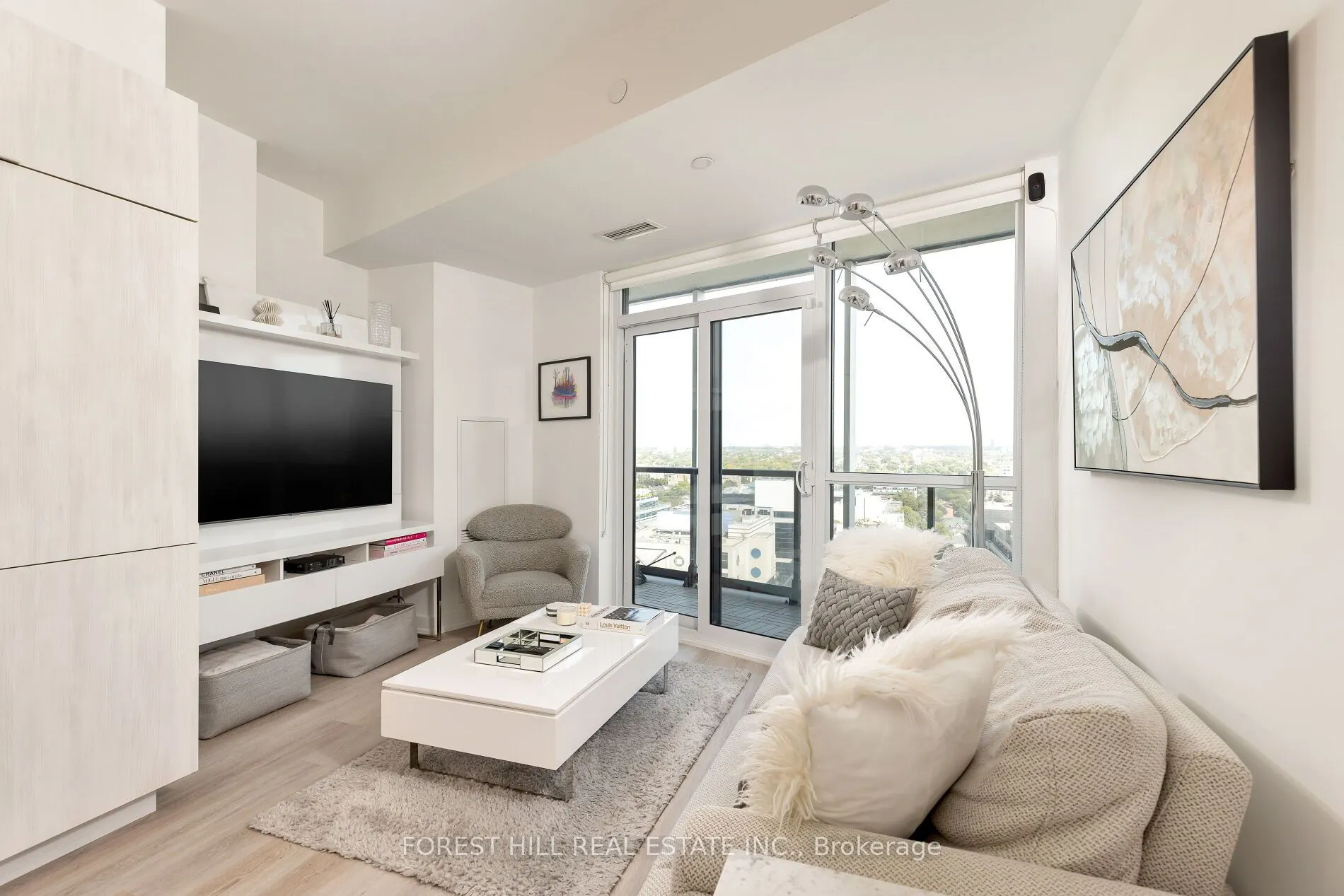 50 Ordnance Street, #1607