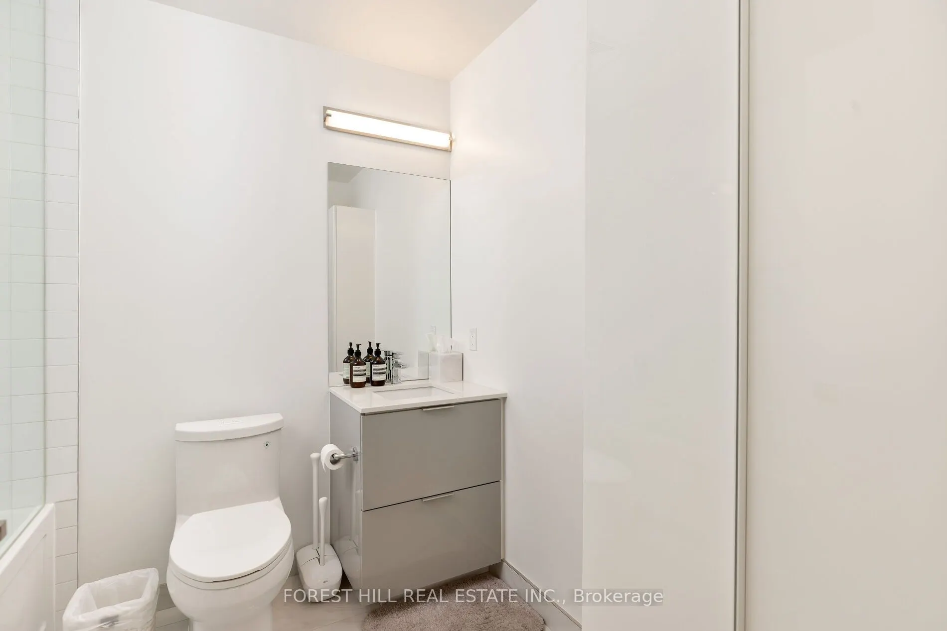 50 Ordnance Street, #1607