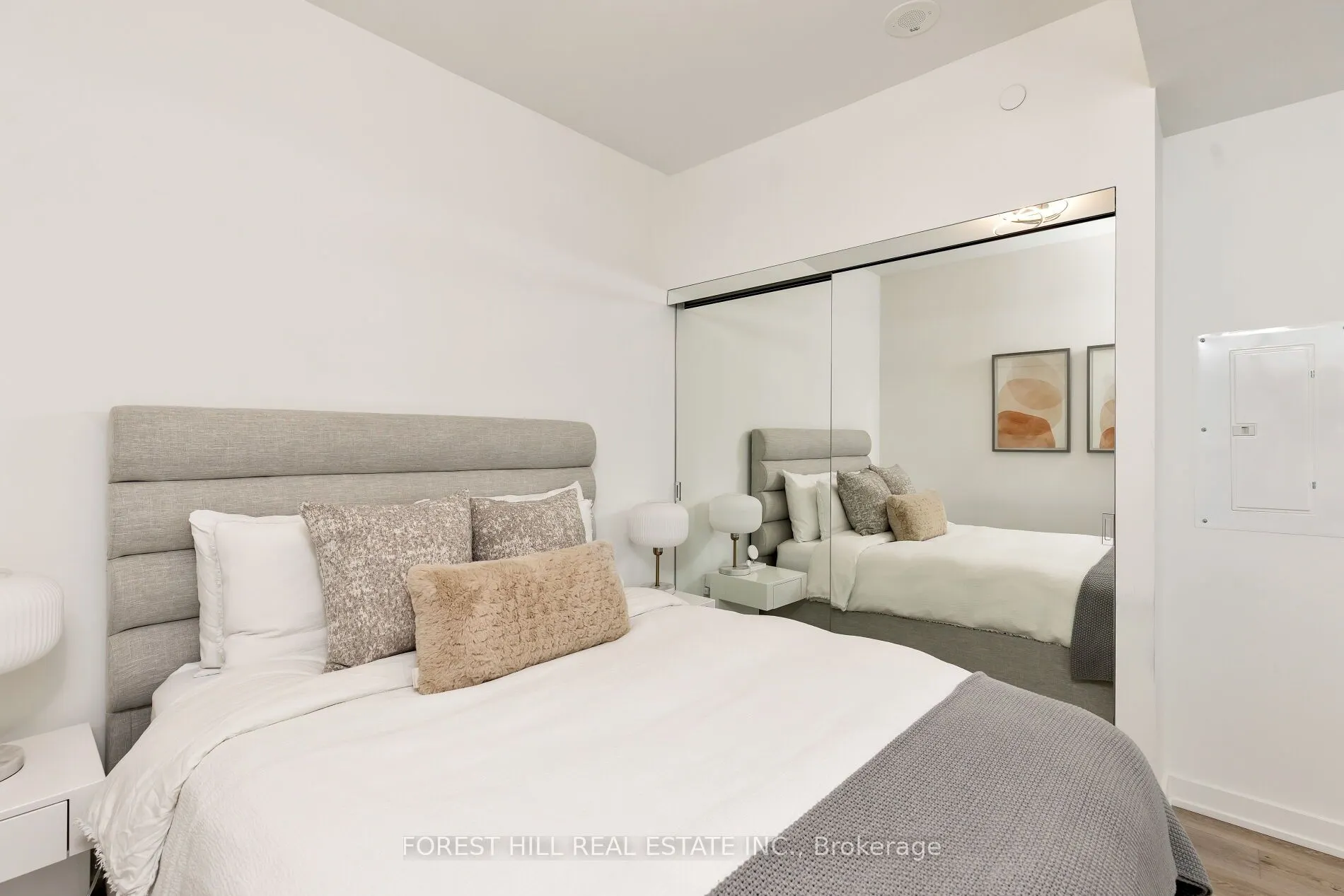 50 Ordnance Street, #1607