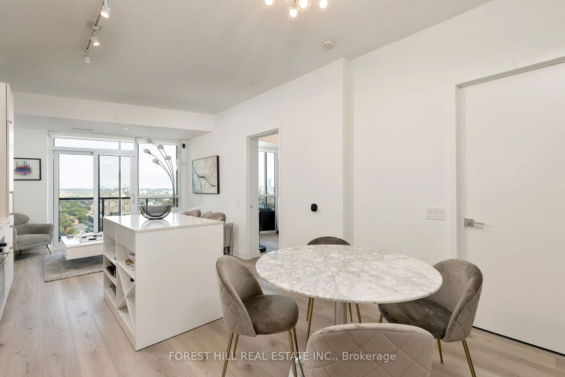 50 Ordnance Street, #1607