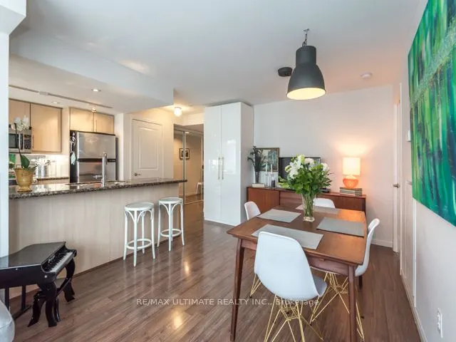 15 Stafford Street, #405