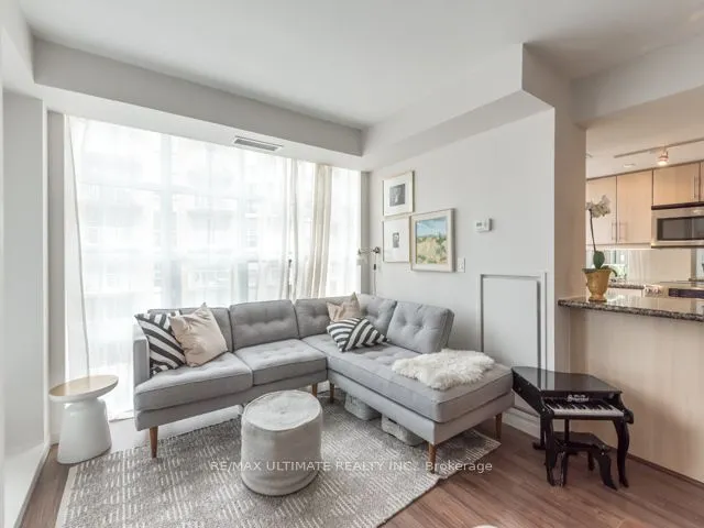 15 Stafford Street, #405