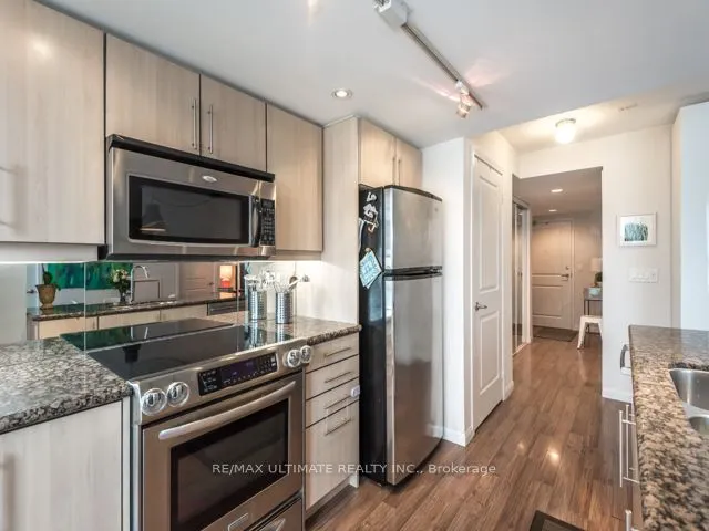 15 Stafford Street, #405