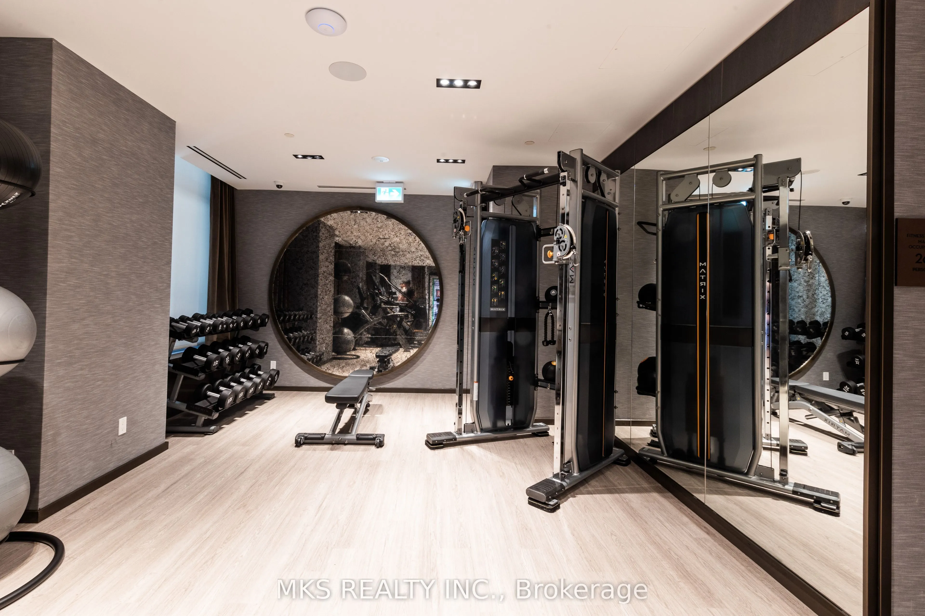 771 Yonge Street, #1210