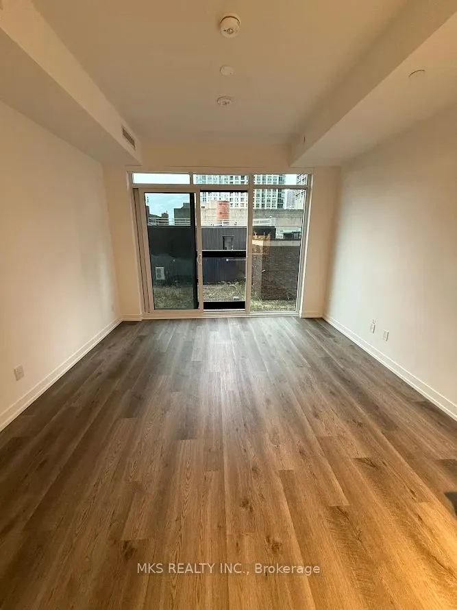 771 Yonge Street, #1210