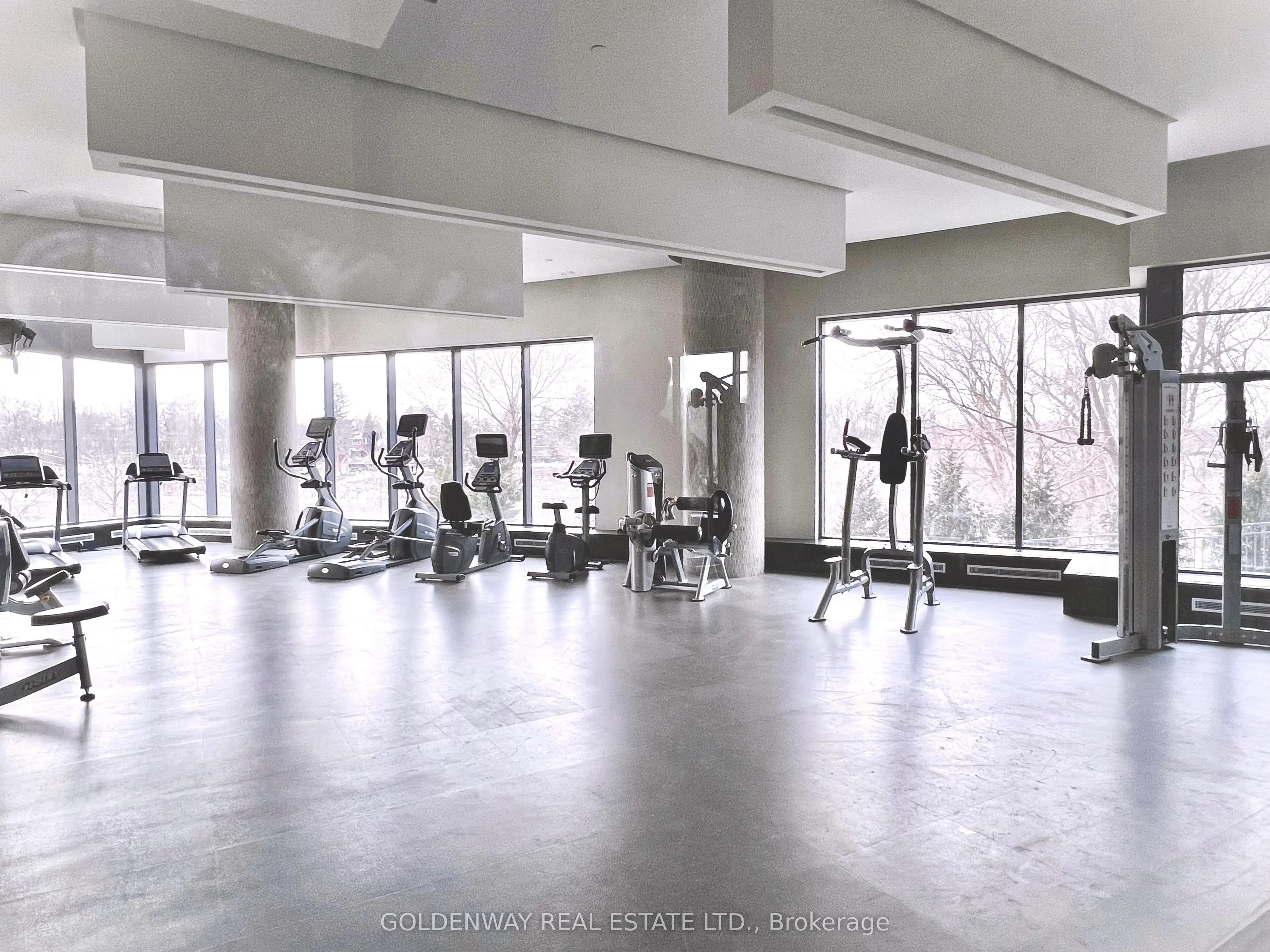 160 Vanderhoof Avenue, #1207