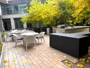 160 Vanderhoof Avenue, #1207