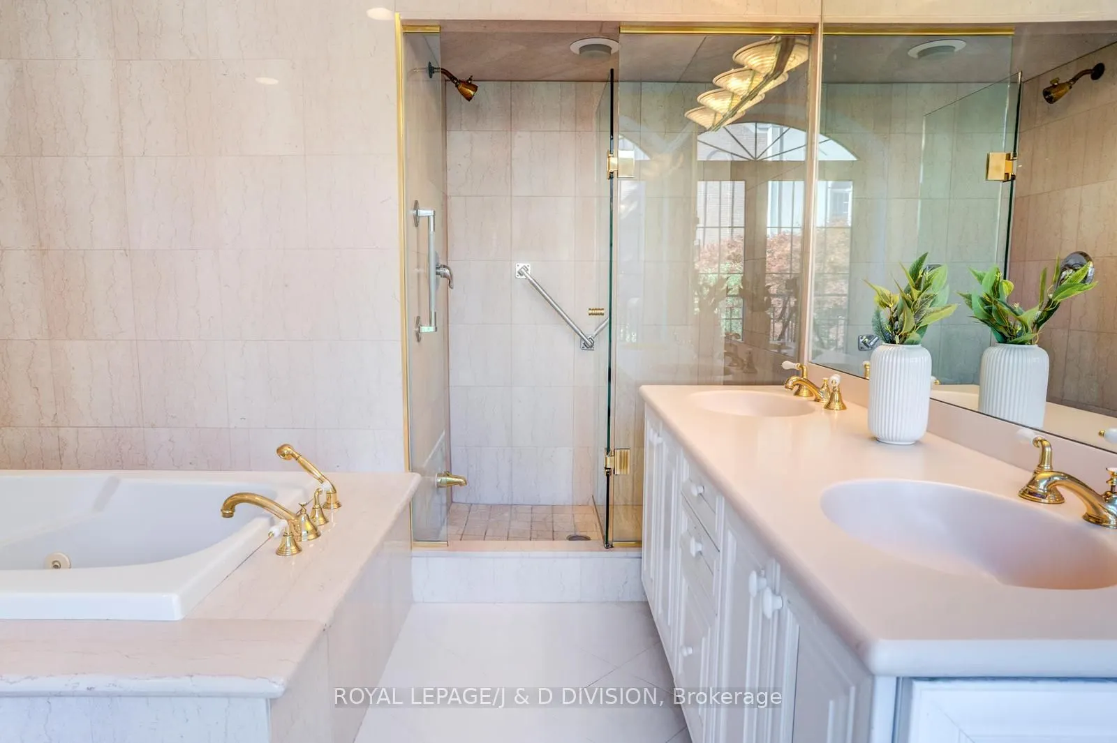 2 Doncliffe Place, #202B
