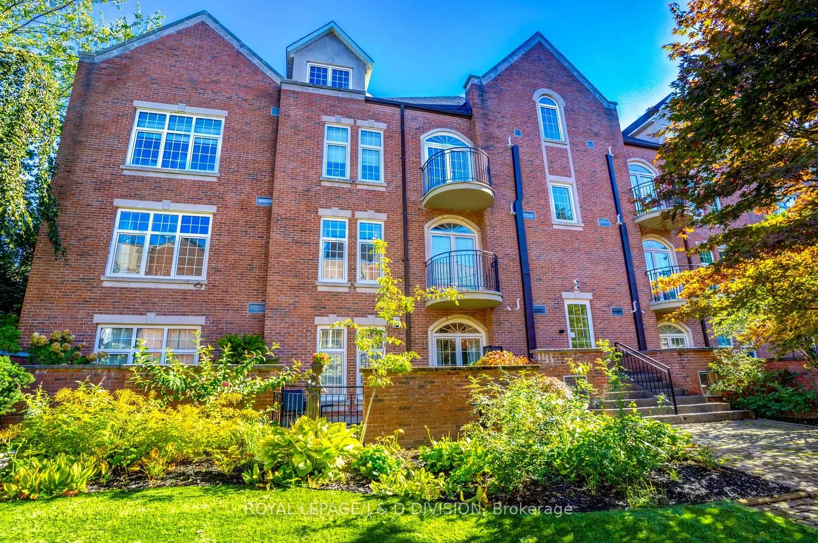2 Doncliffe Place, #202B