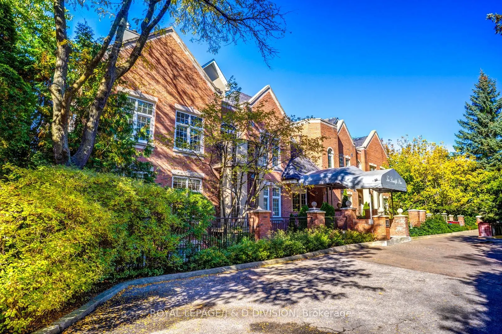 2 Doncliffe Place, #202B