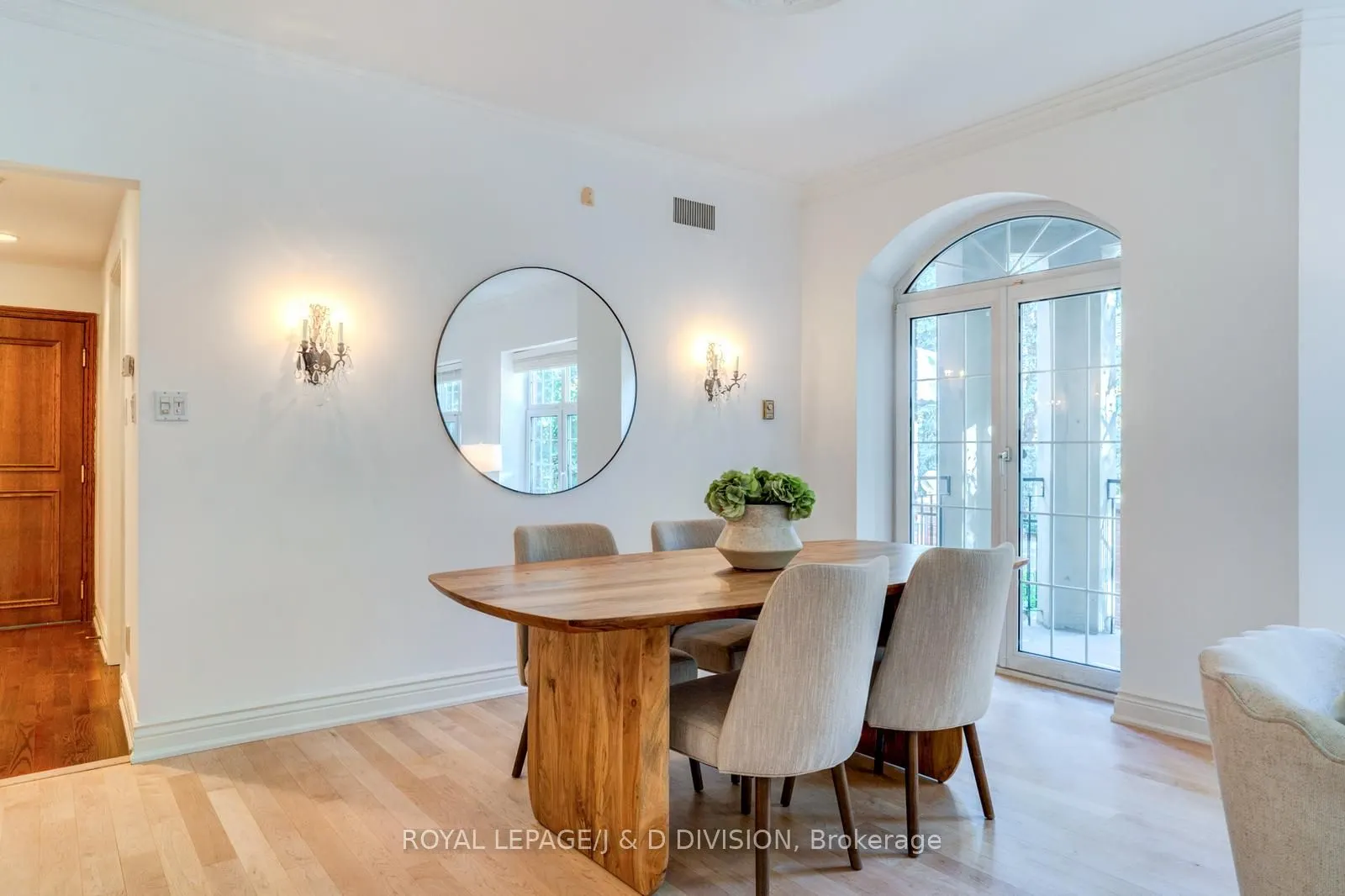 2 Doncliffe Place, #202B