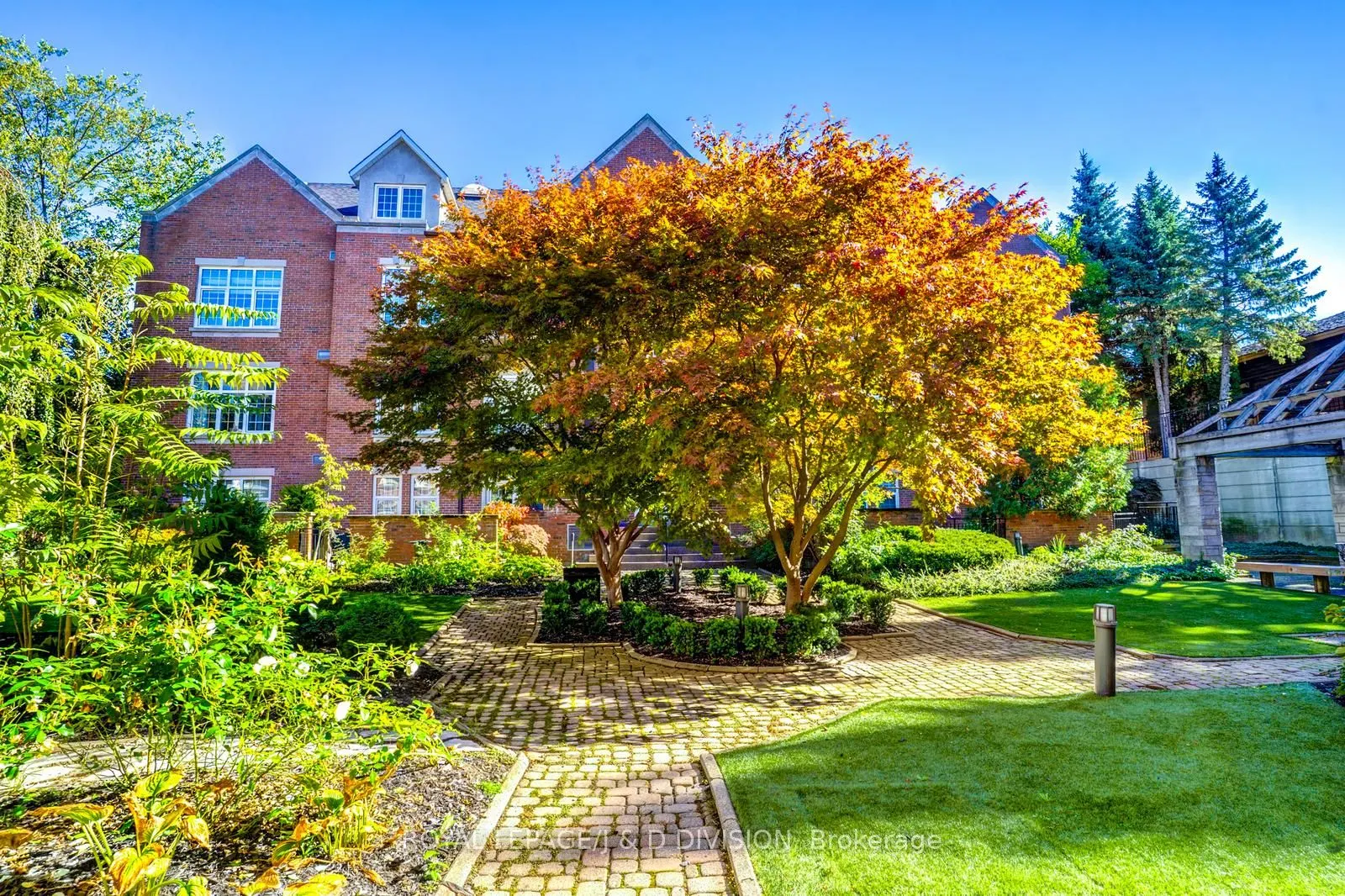 2 Doncliffe Place, #202B