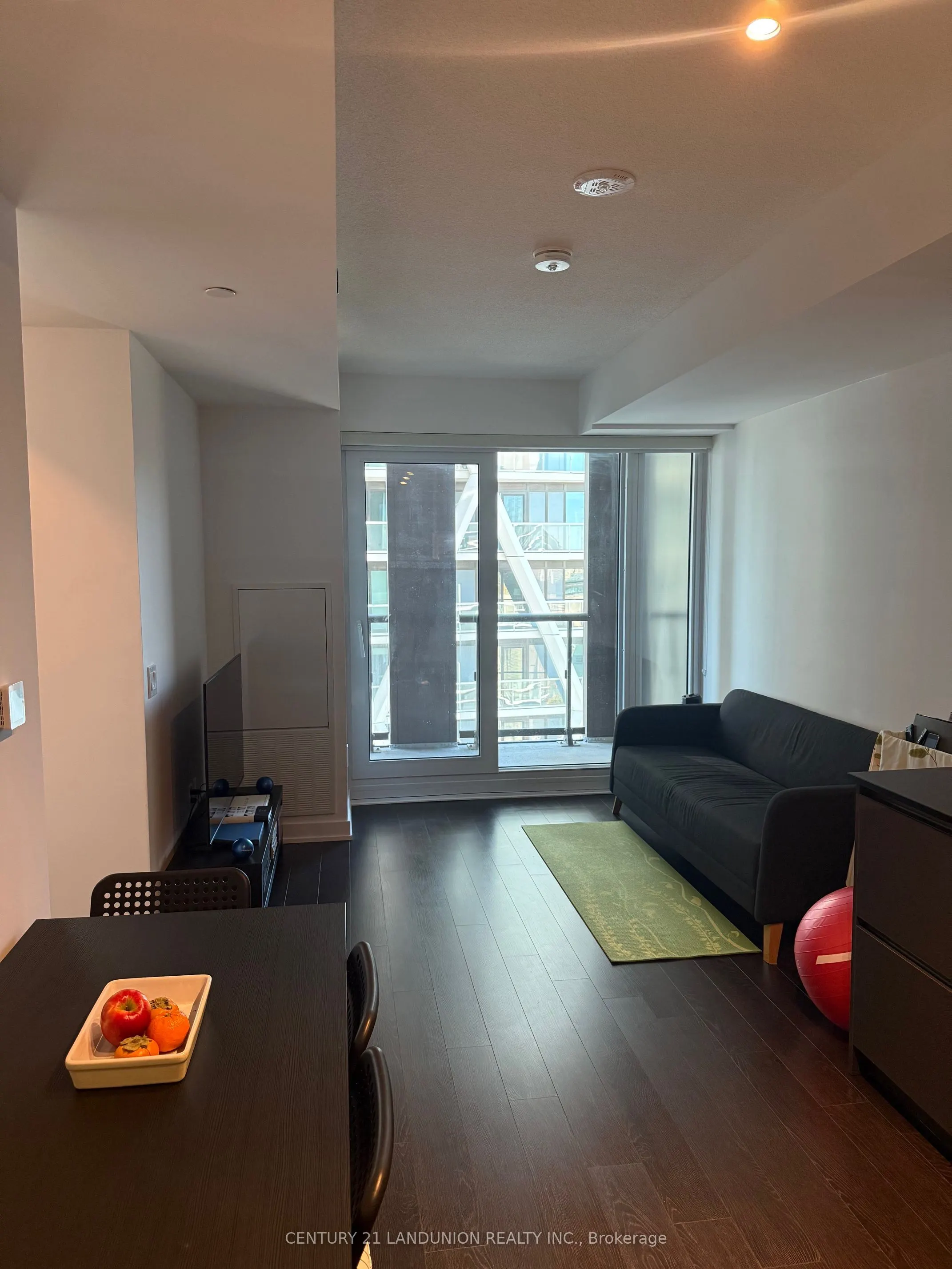 238 Simcoe Street, #2707