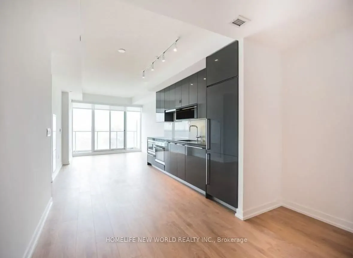 115 Mcmahon Drive W, #2901