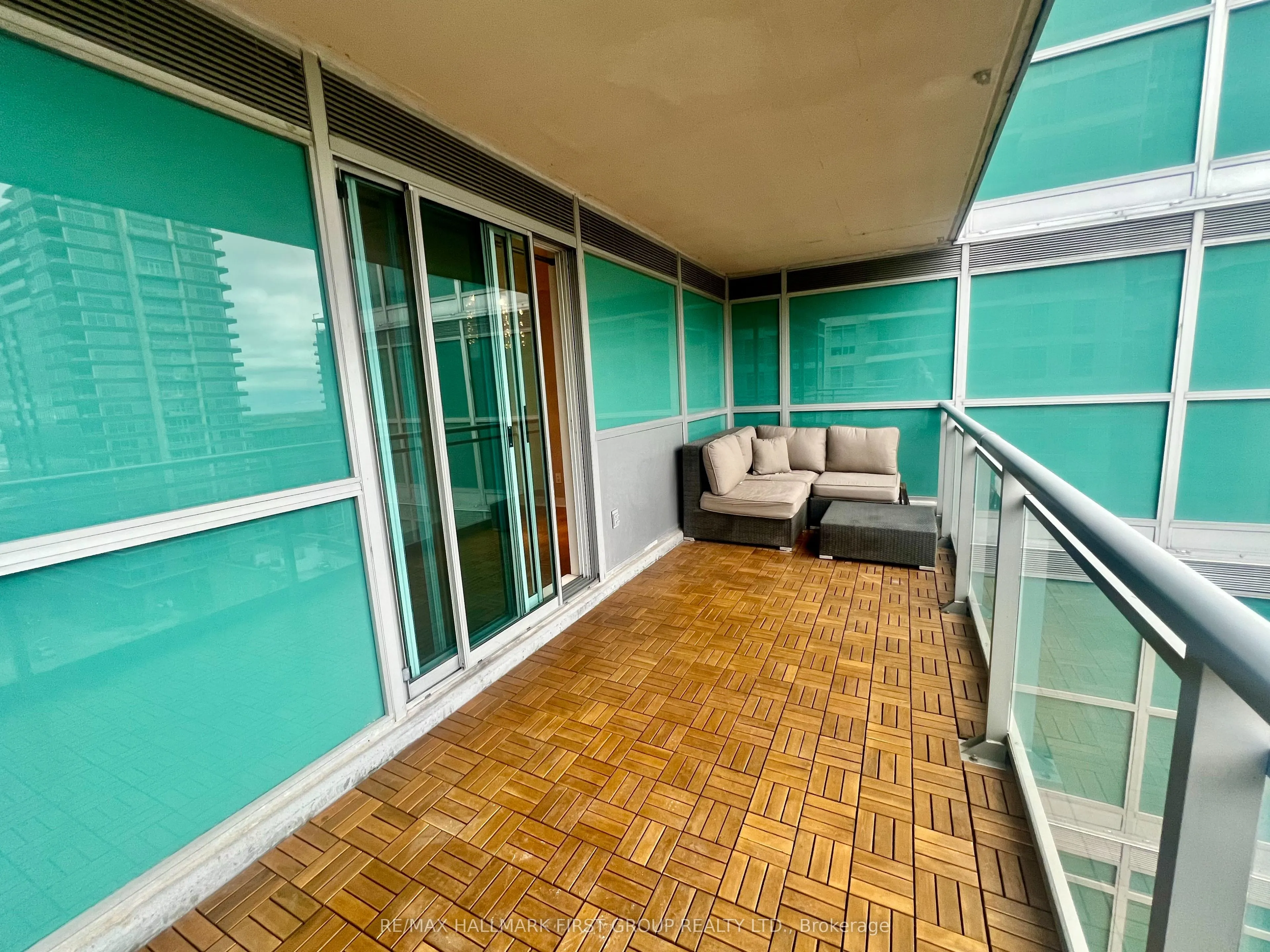 80 Western Battery Road, #1111