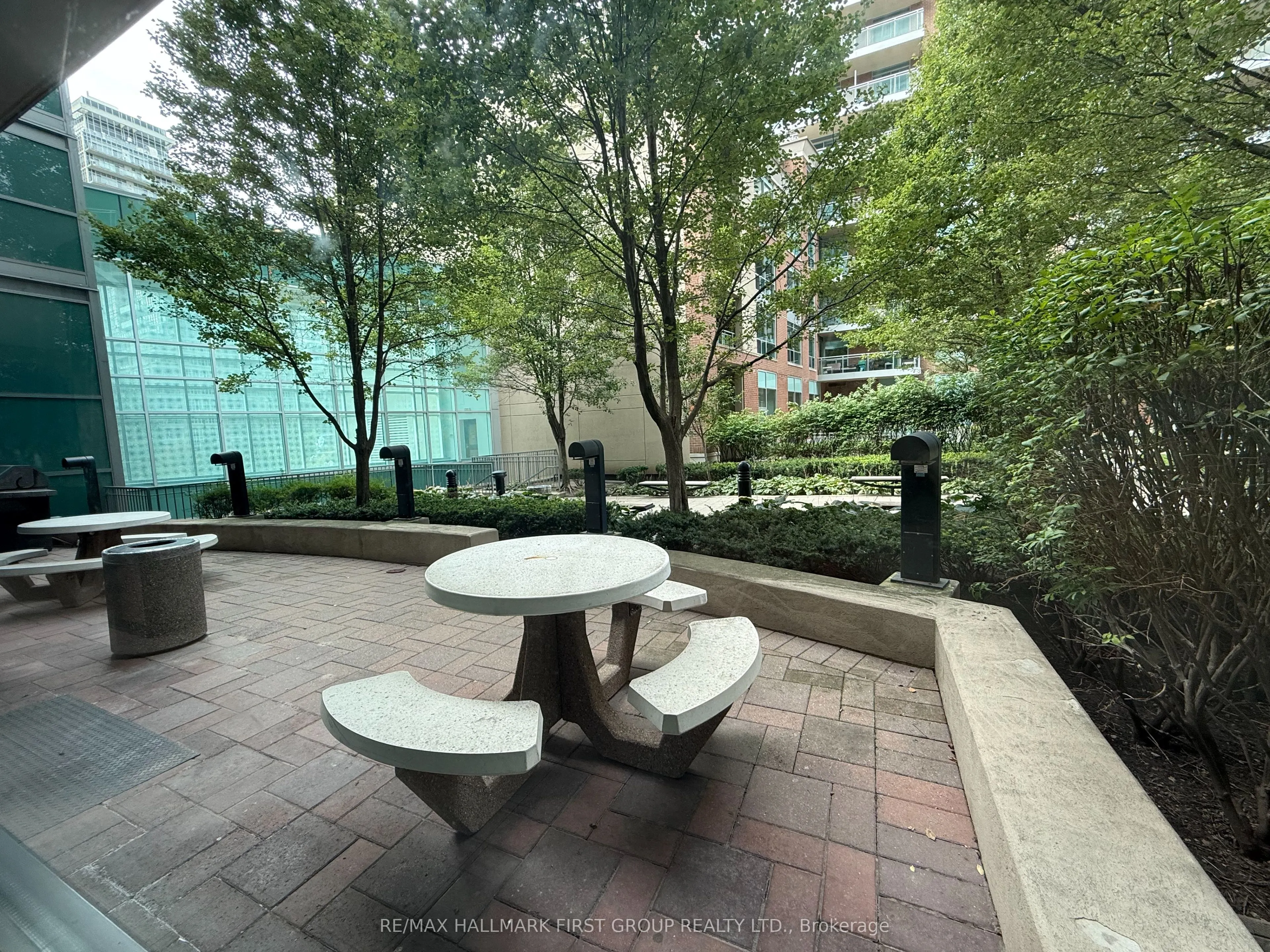 80 Western Battery Road, #1111