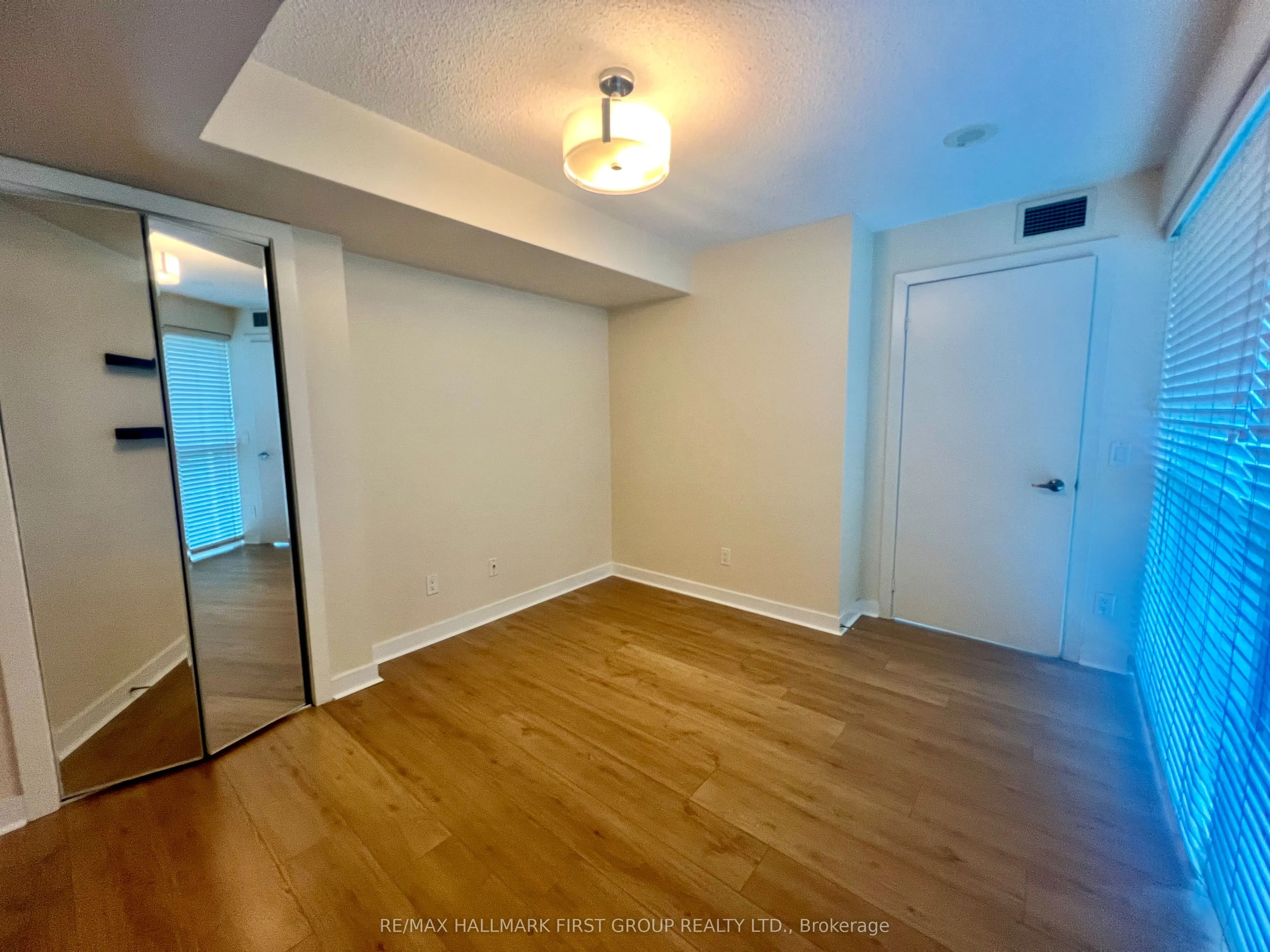 80 Western Battery Road, #1111
