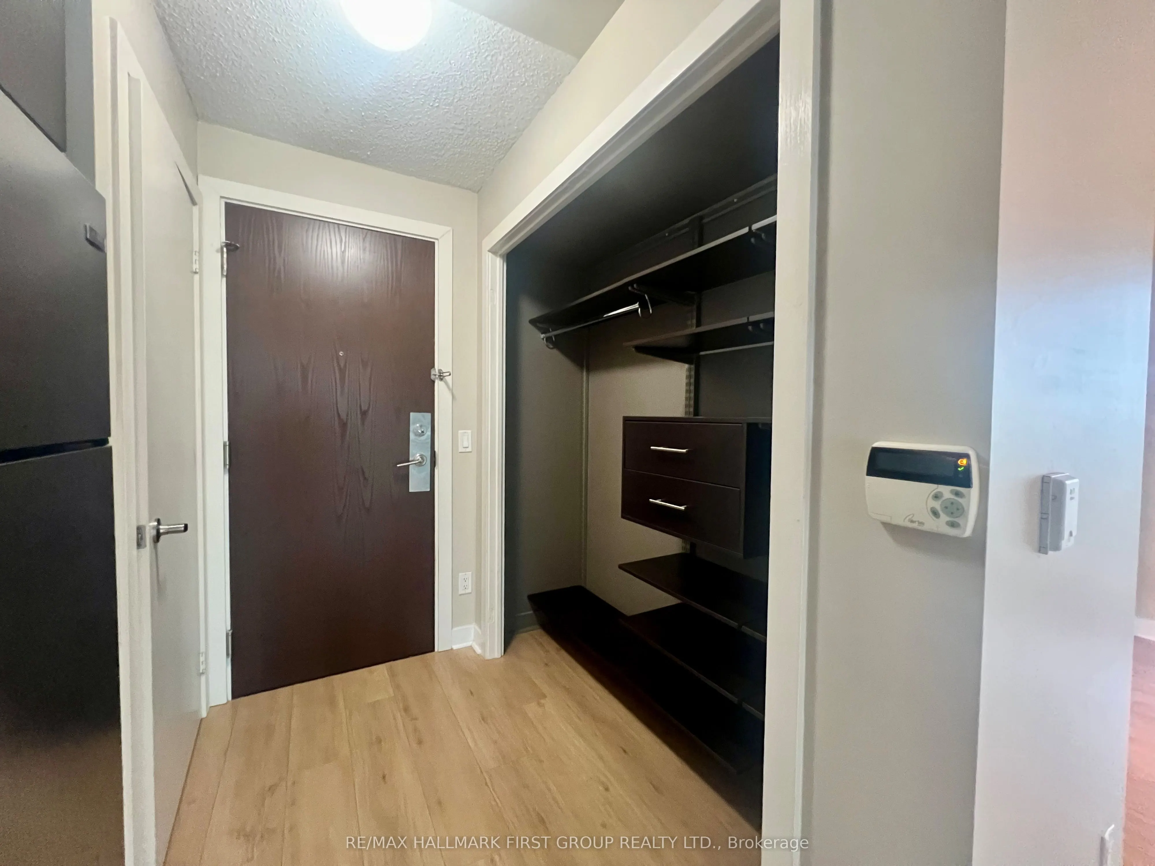 80 Western Battery Road, #1111