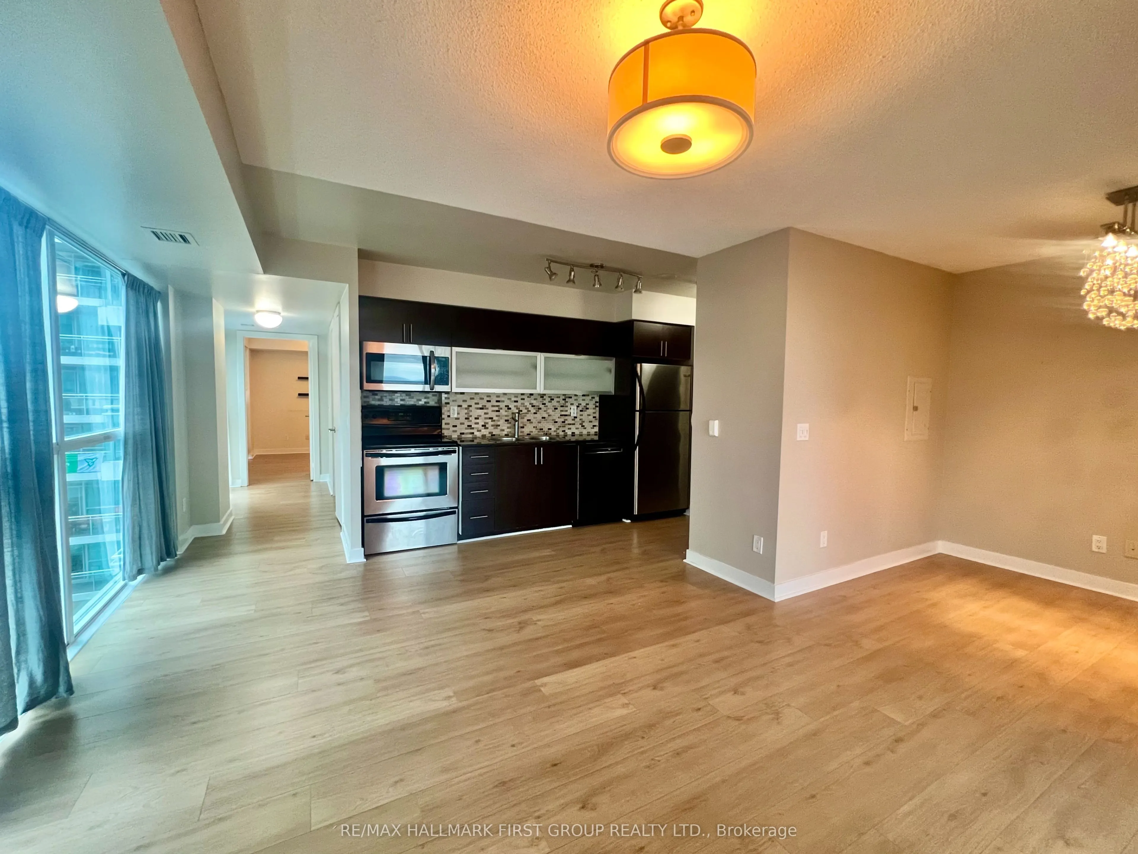 80 Western Battery Road, #1111