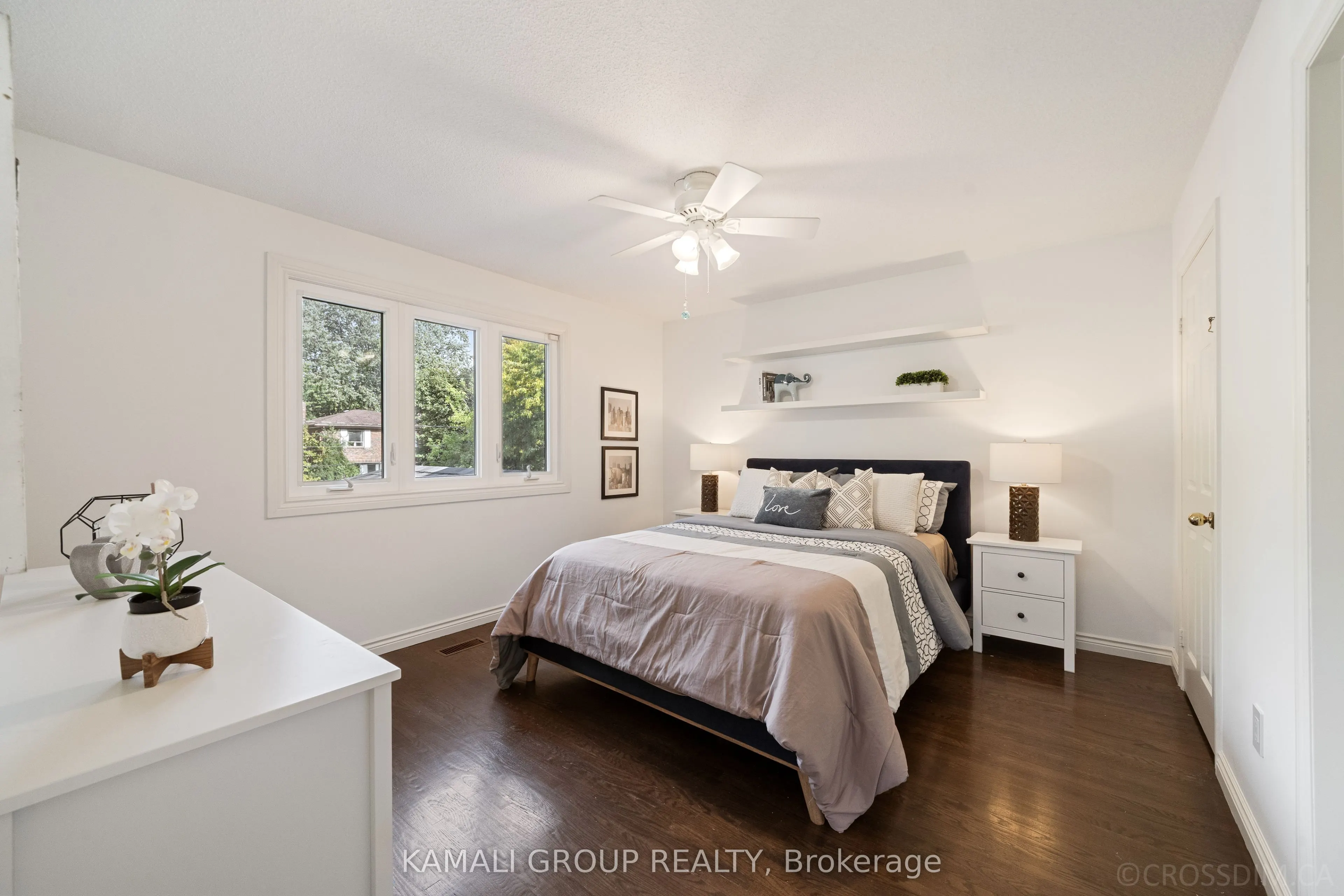 287 Dunview Avenue