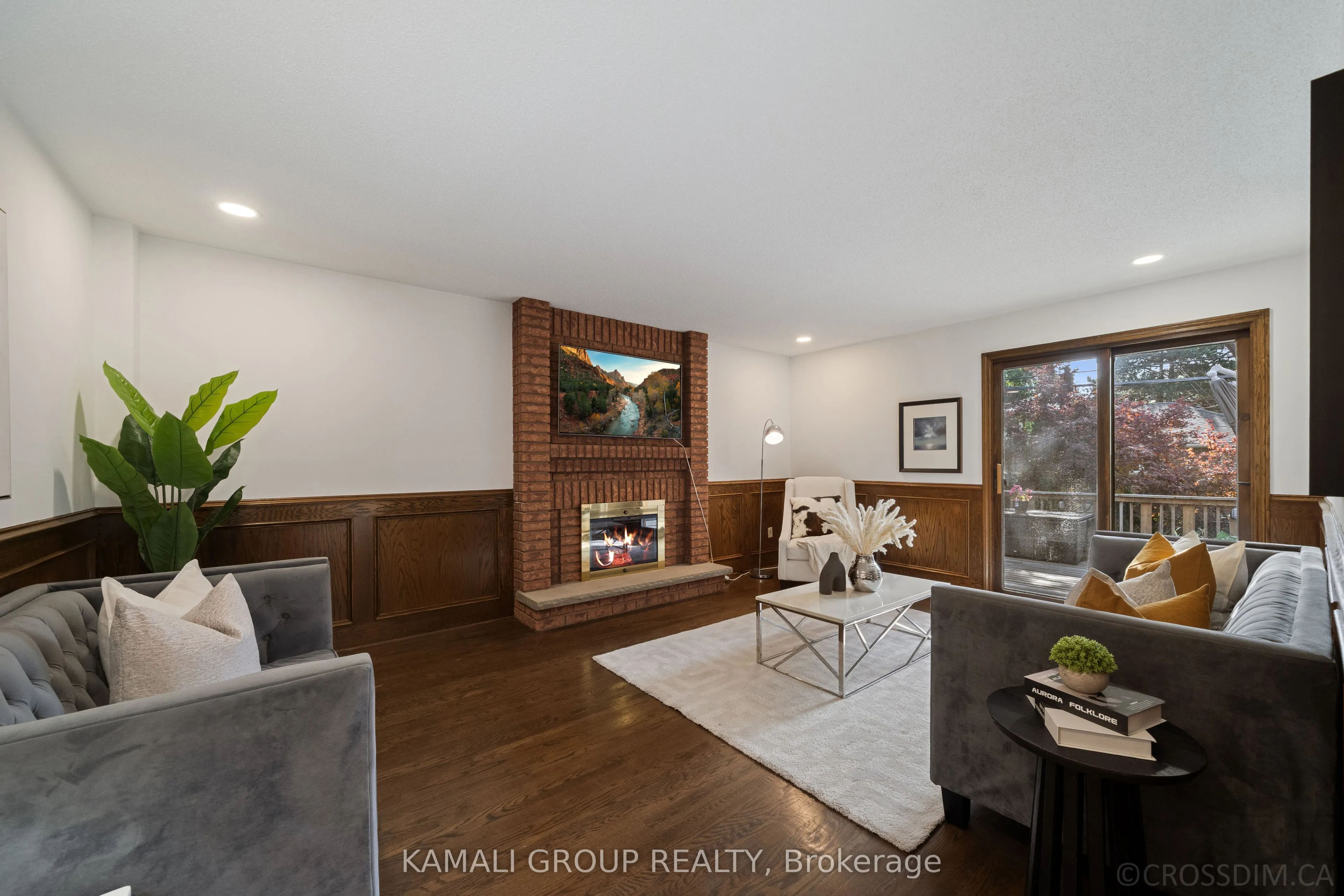 287 Dunview Avenue