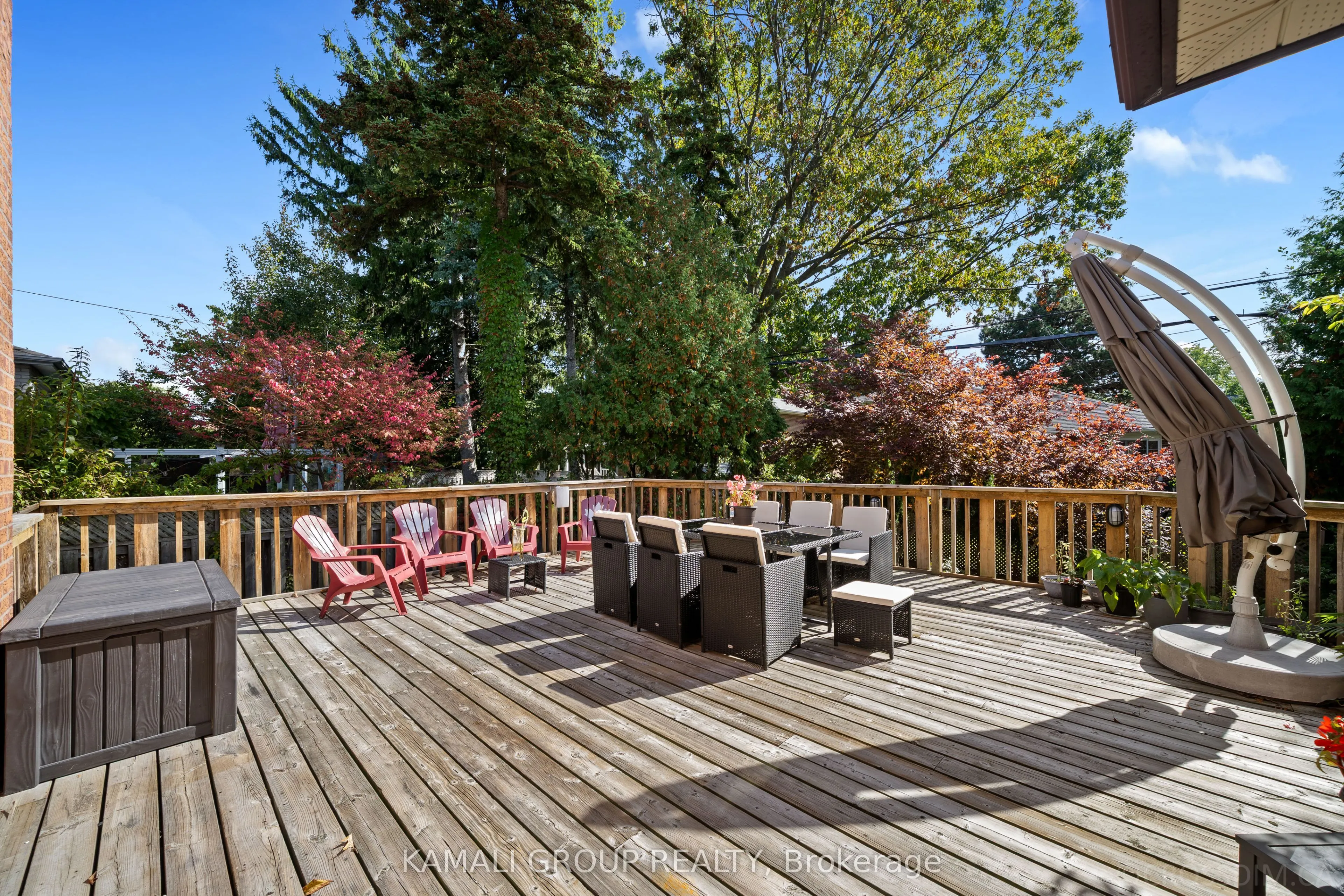 287 Dunview Avenue
