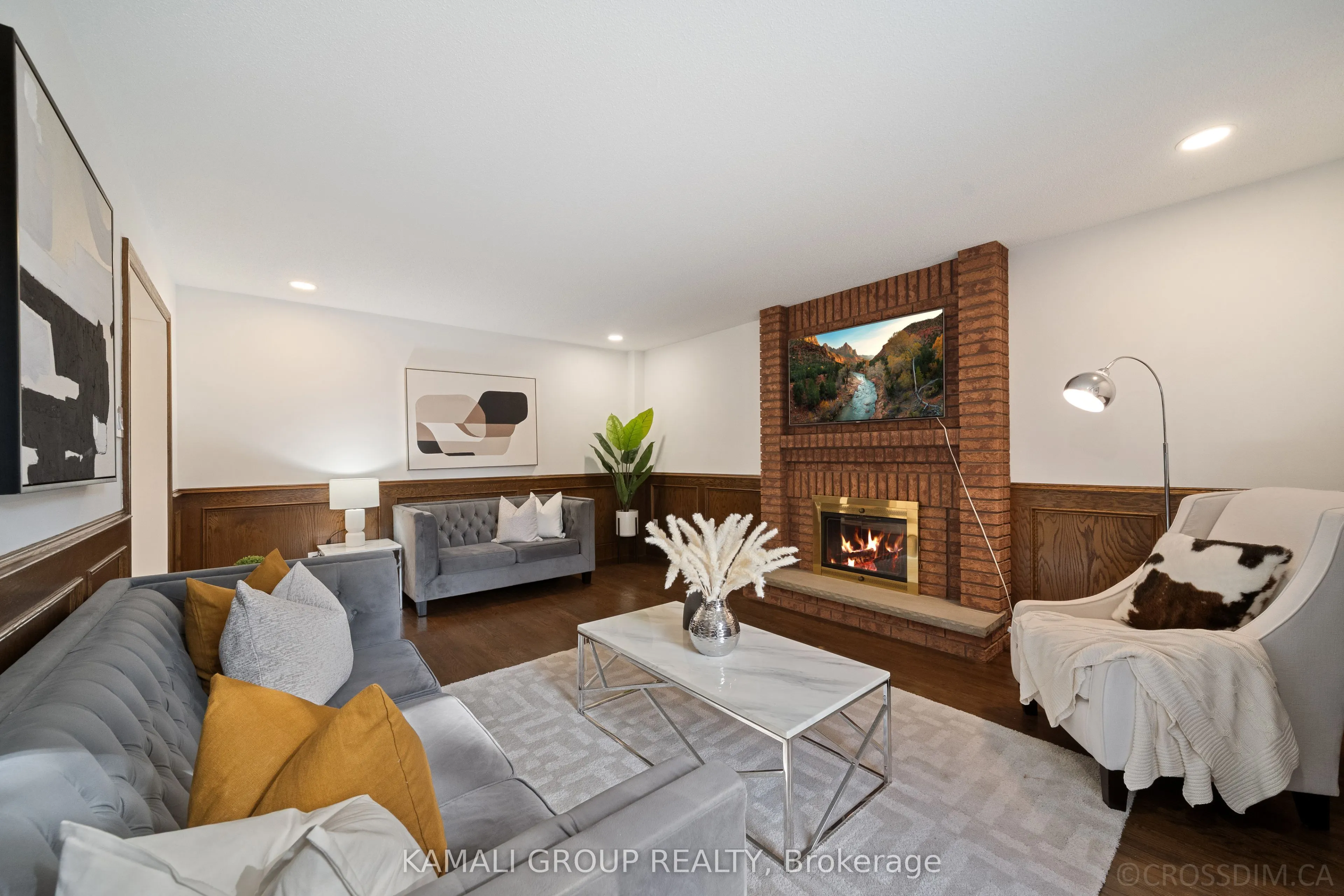 287 Dunview Avenue