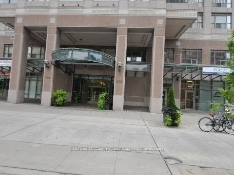 909 Bay Street, #1905
