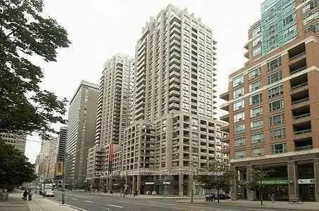 909 Bay Street, #1905
