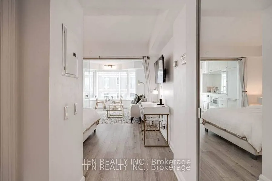 155 Yorkville Avenue, #2910