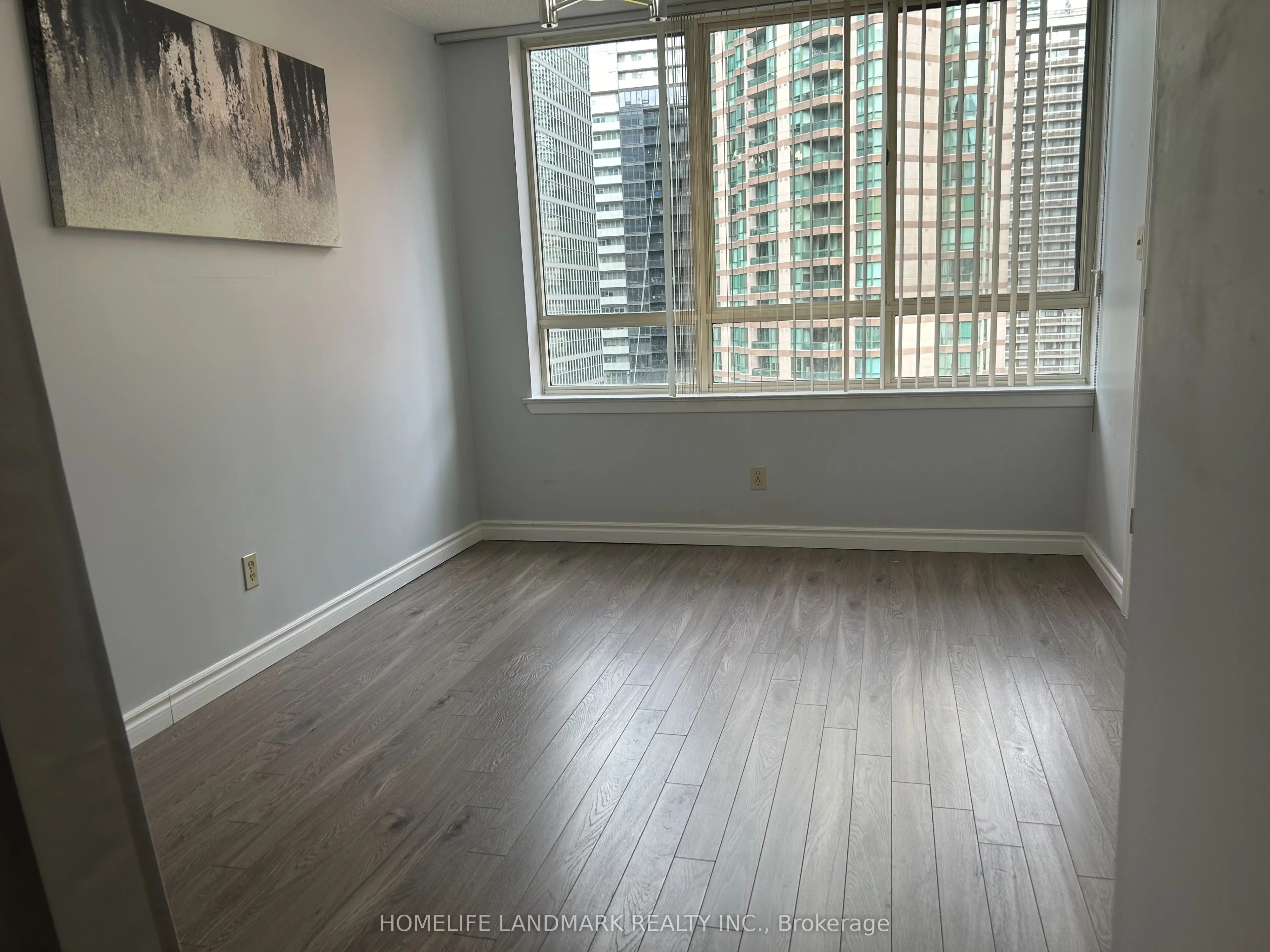 633 Bay Street, #1204