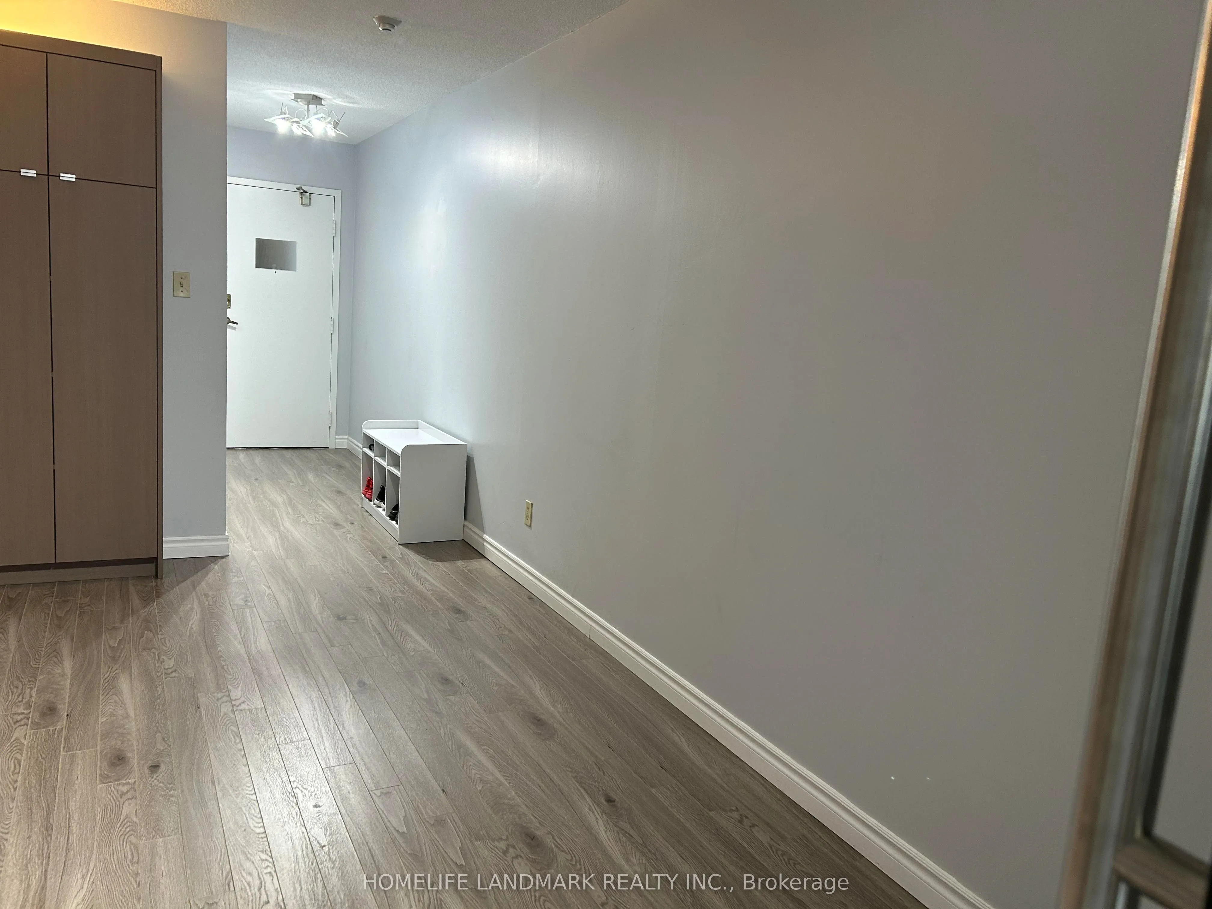 633 Bay Street, #1204