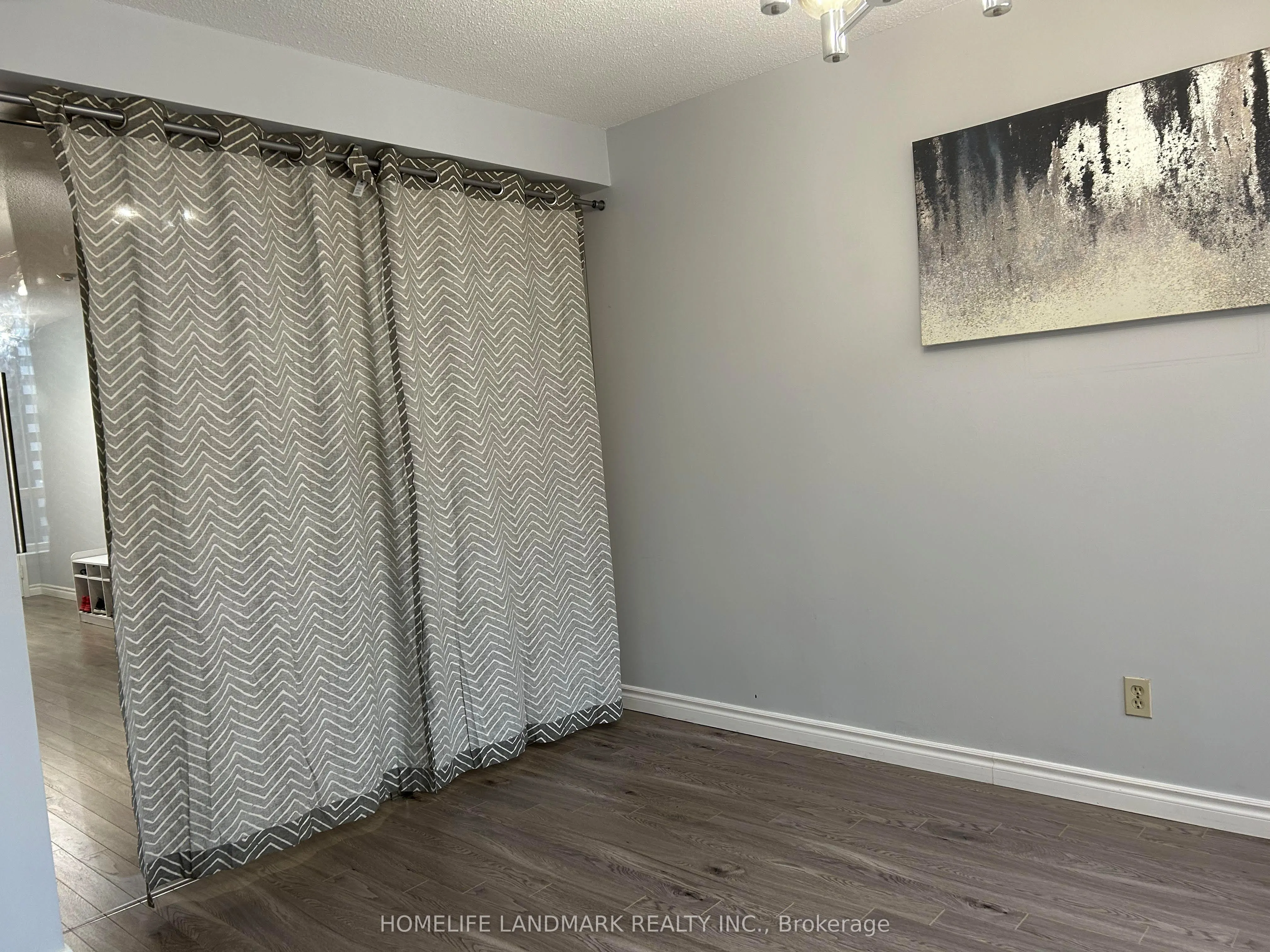 633 Bay Street, #1204