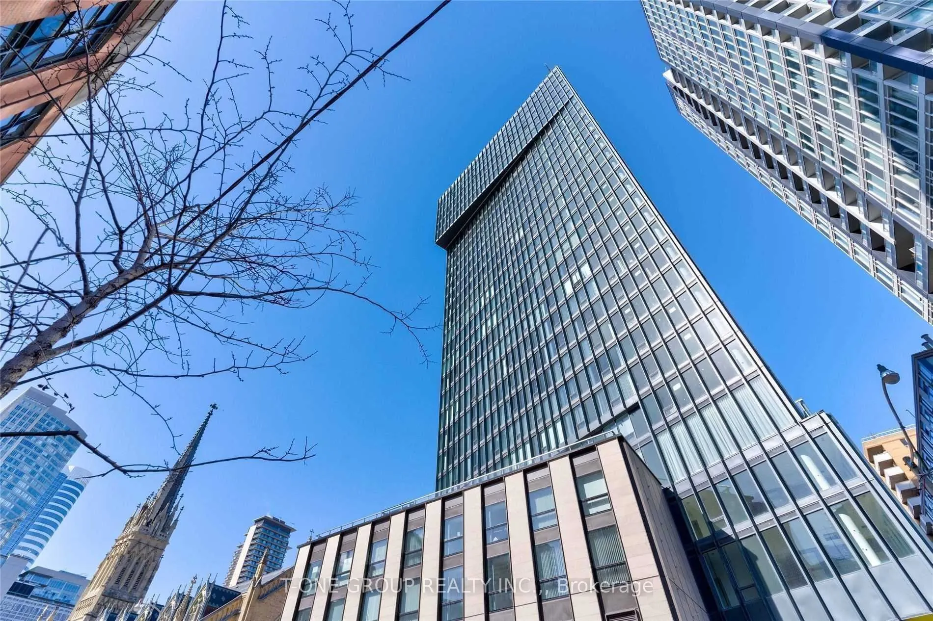 60 Shuter Street, #316