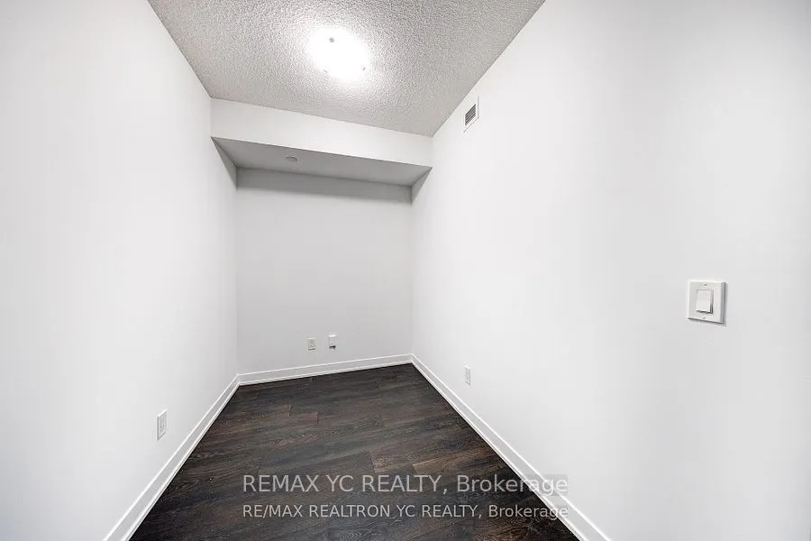 87 Peter Street, #719