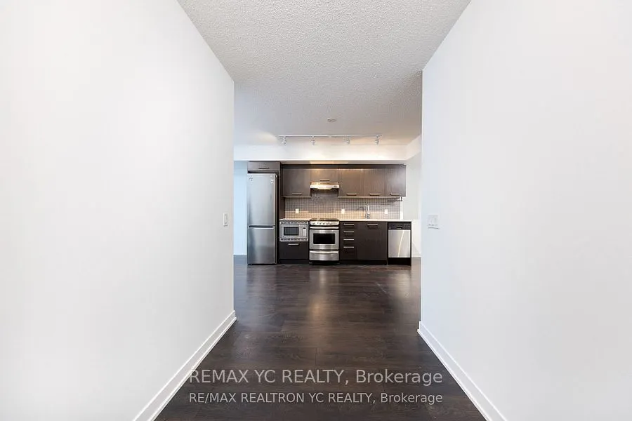 87 Peter Street, #719