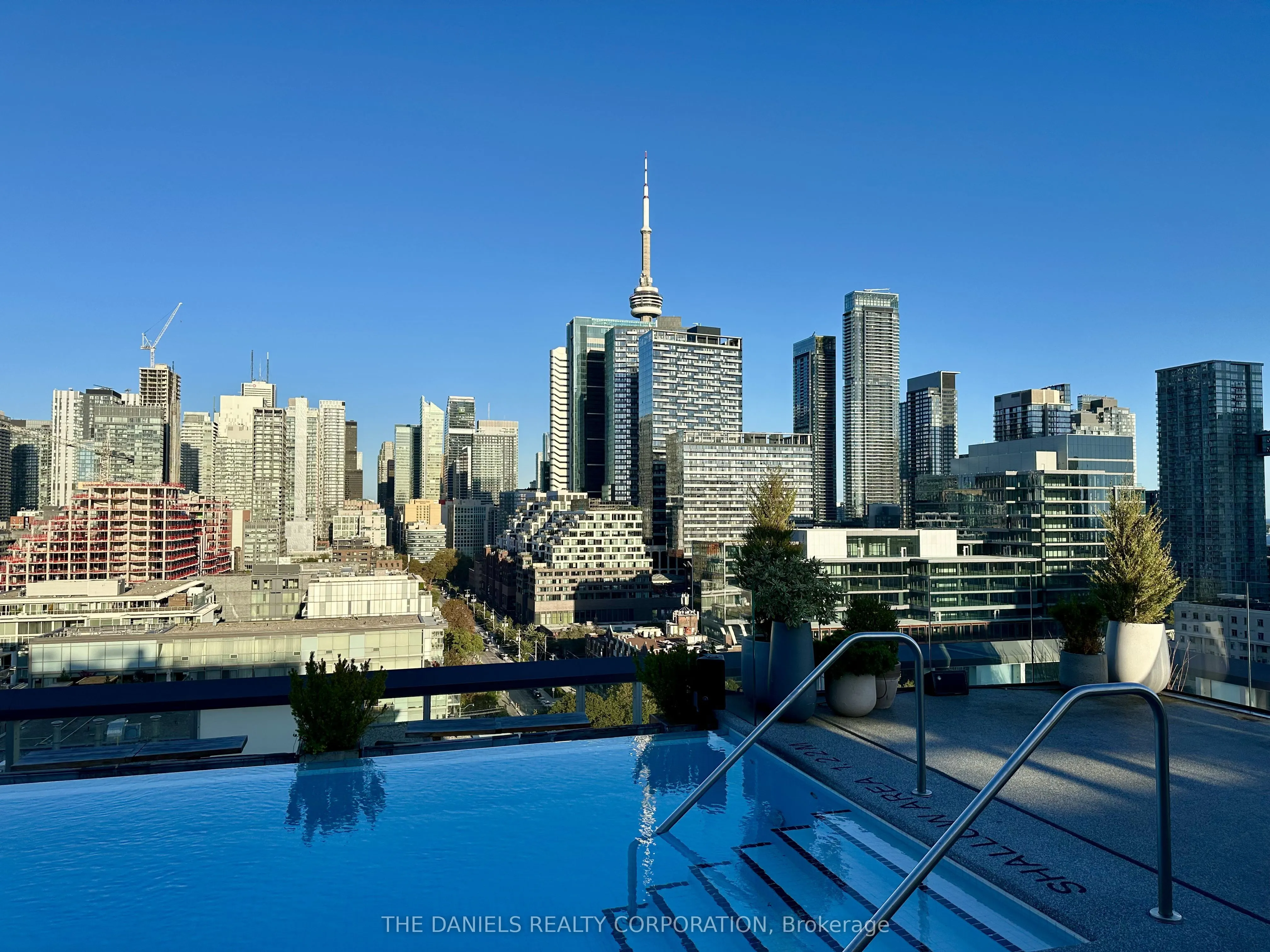 55 Stewart Street, #814