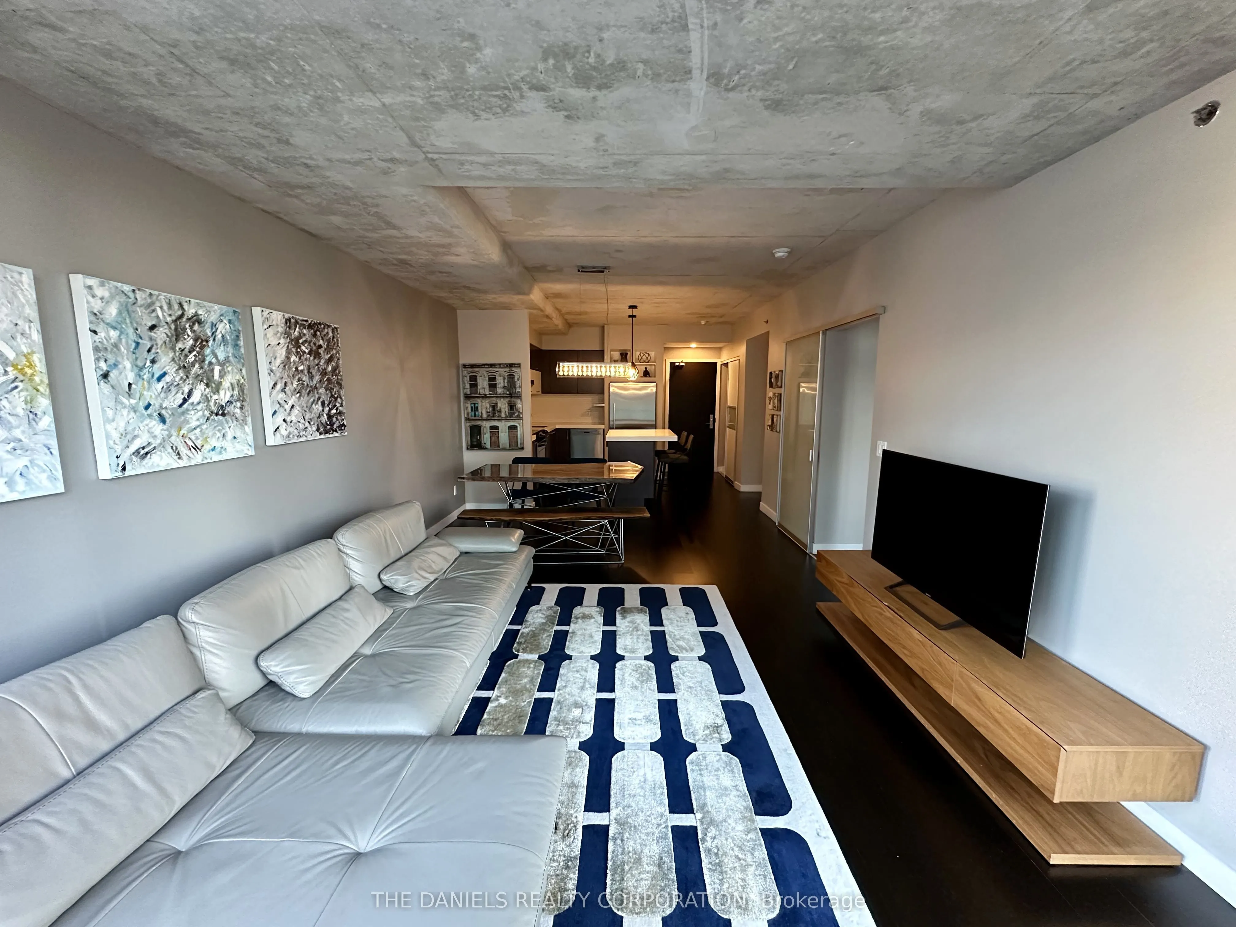 55 Stewart Street, #814
