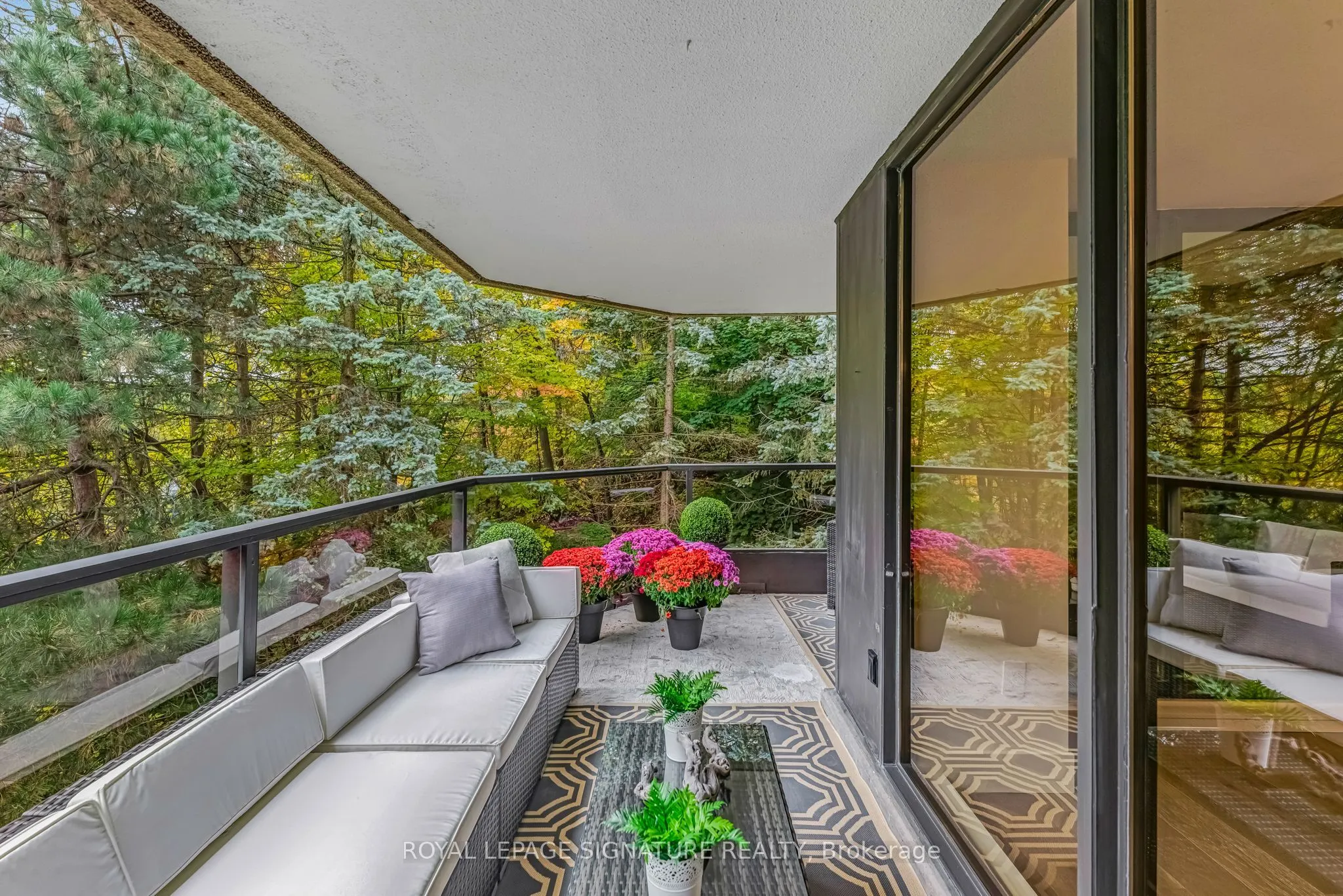 3900 Yonge Street, #405
