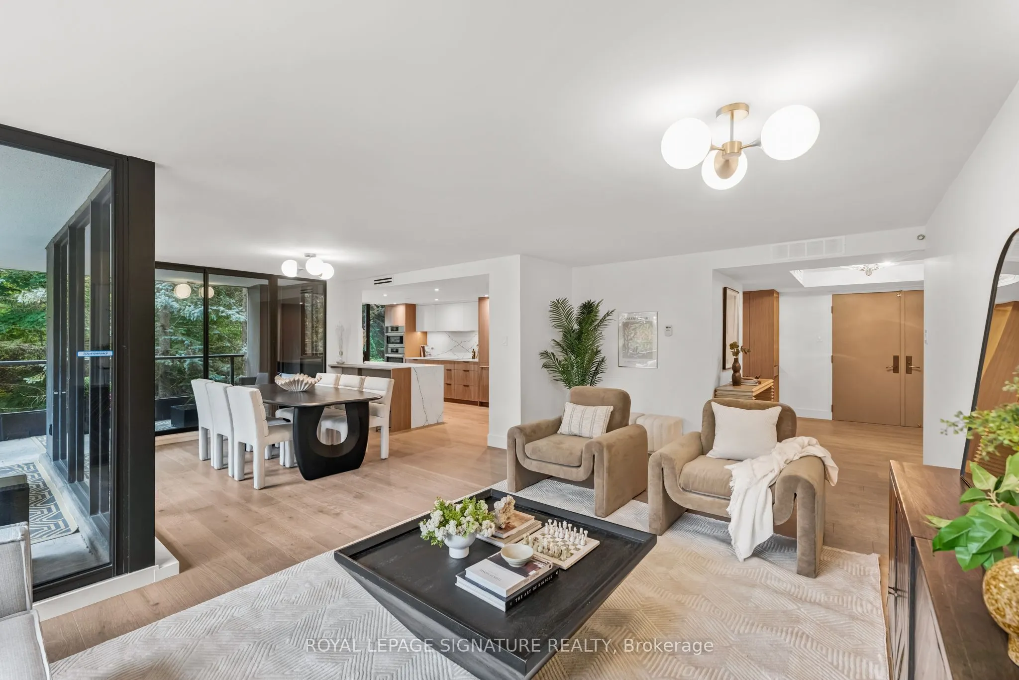 3900 Yonge Street, #405