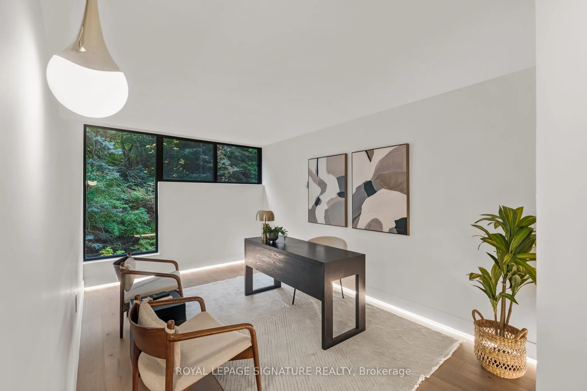 3900 Yonge Street, #405