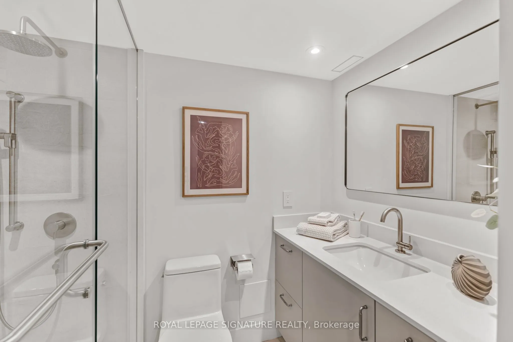 3900 Yonge Street, #405