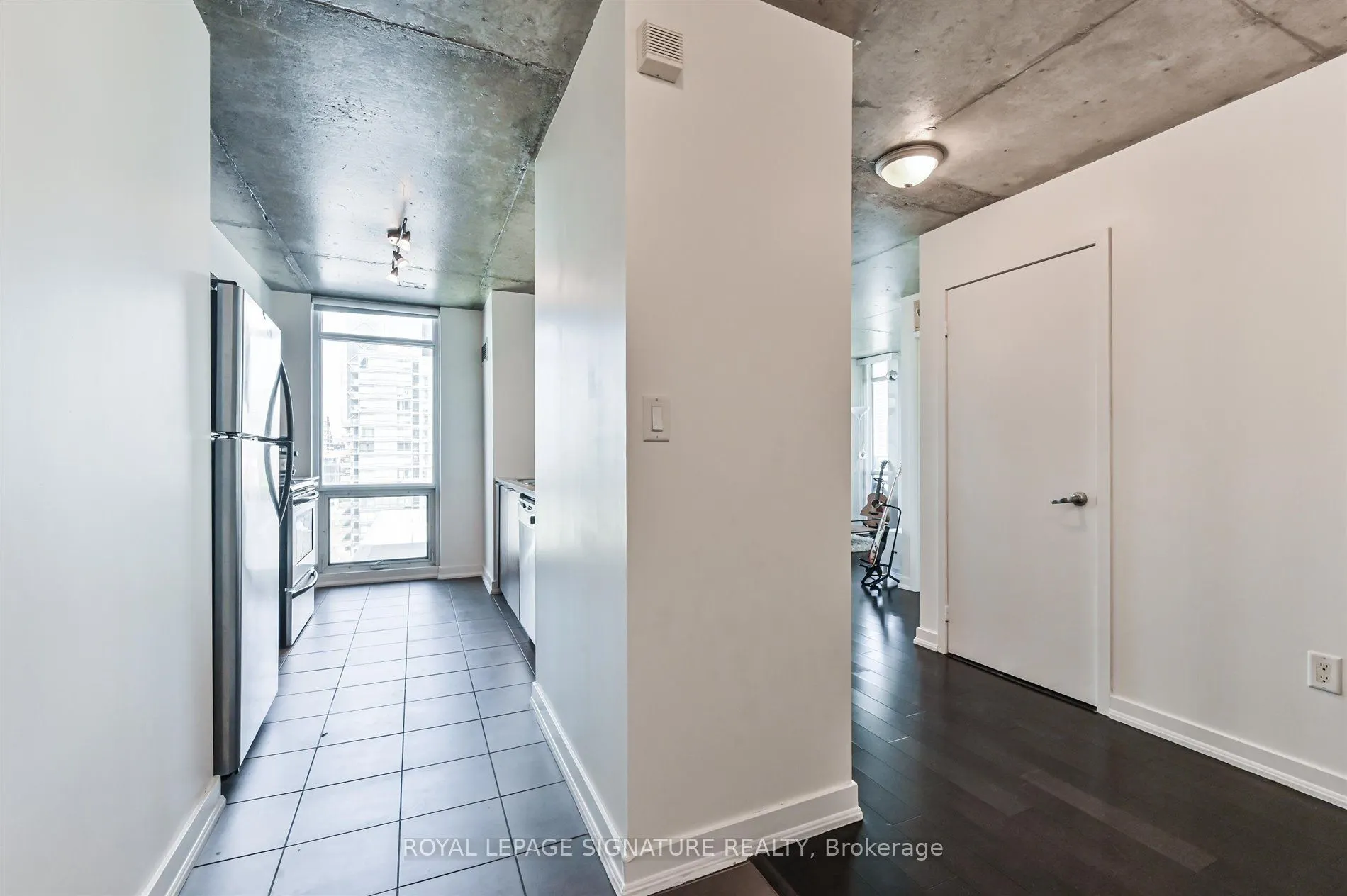 11 Brunel Court, #1506
