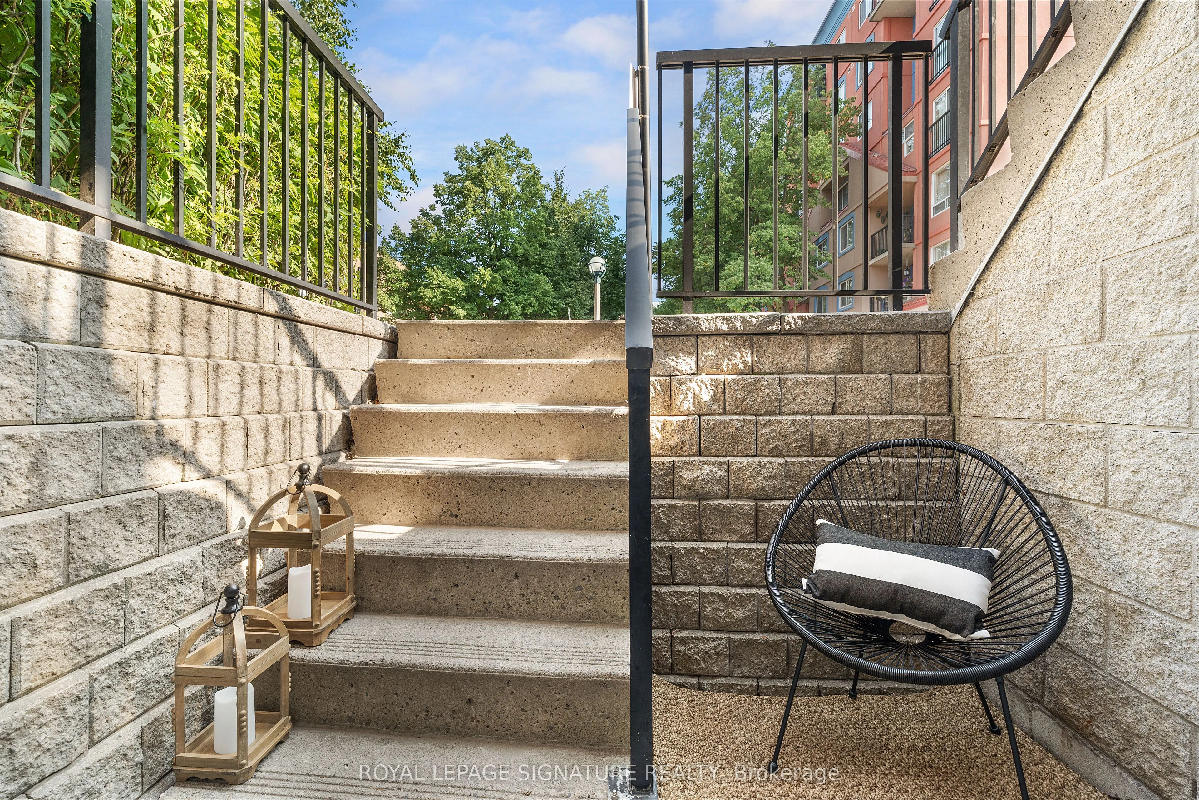 262 St Helens Avenue, #107