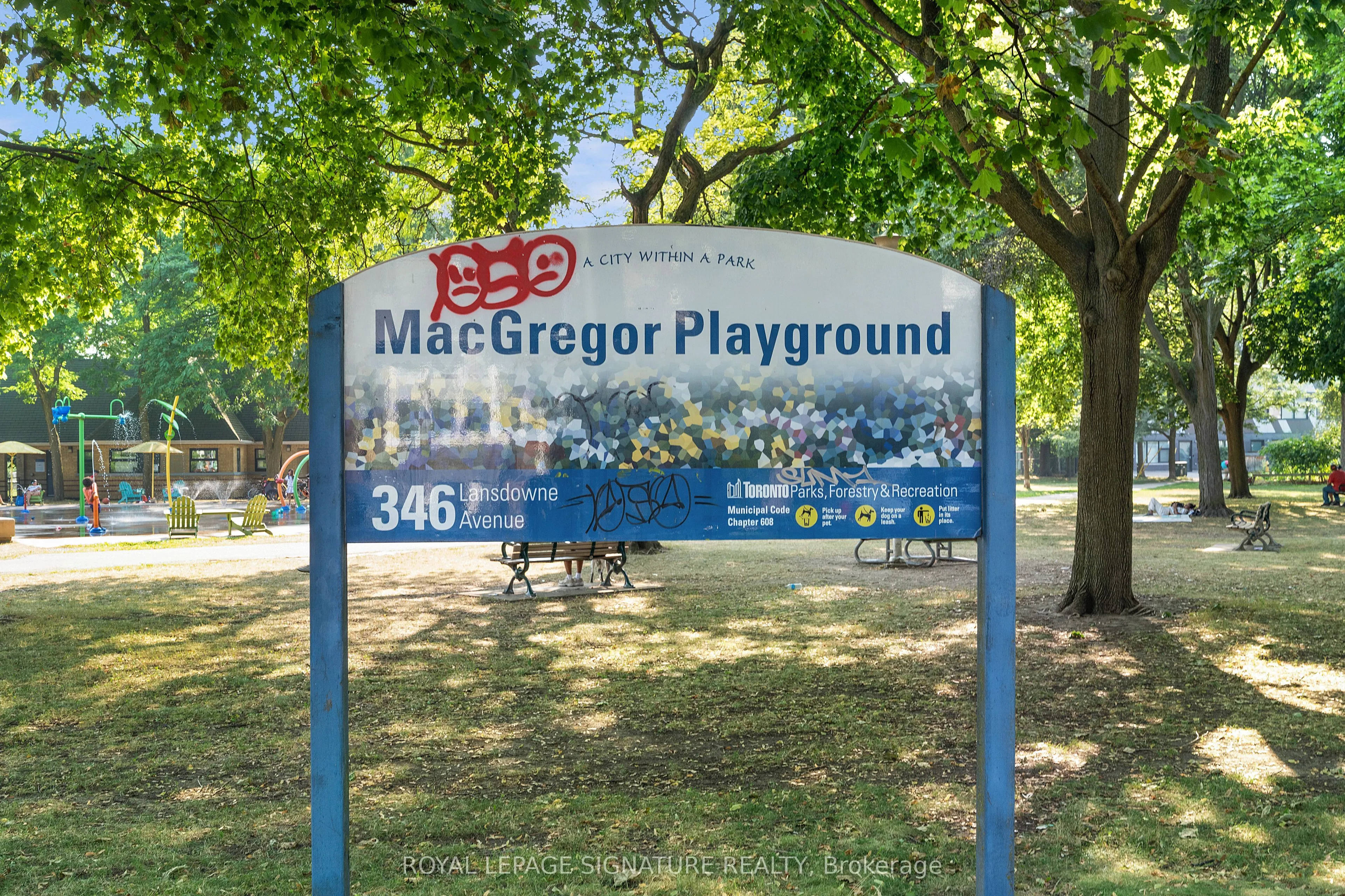 262 St Helens Avenue, #107