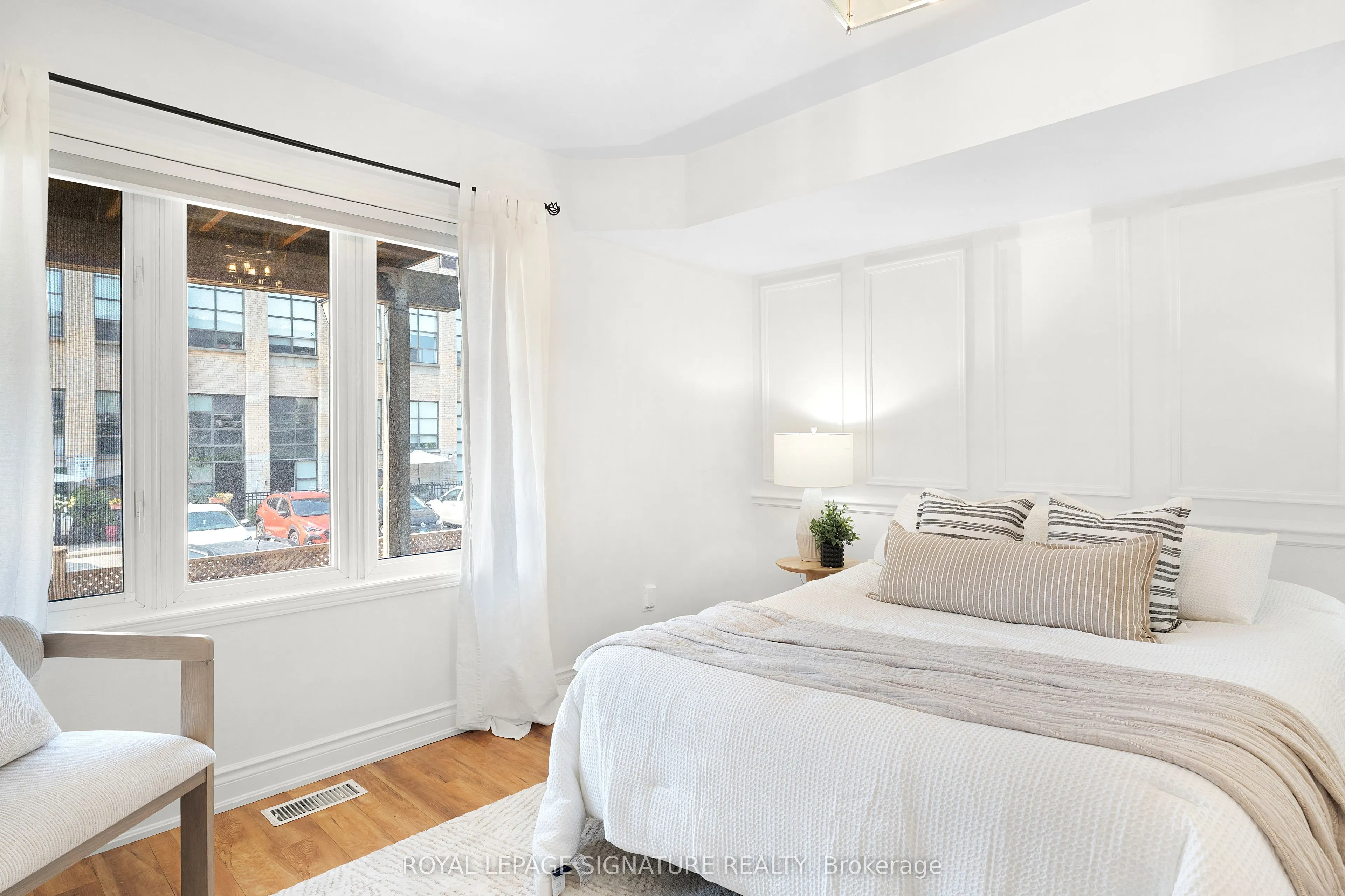 262 St Helens Avenue, #107