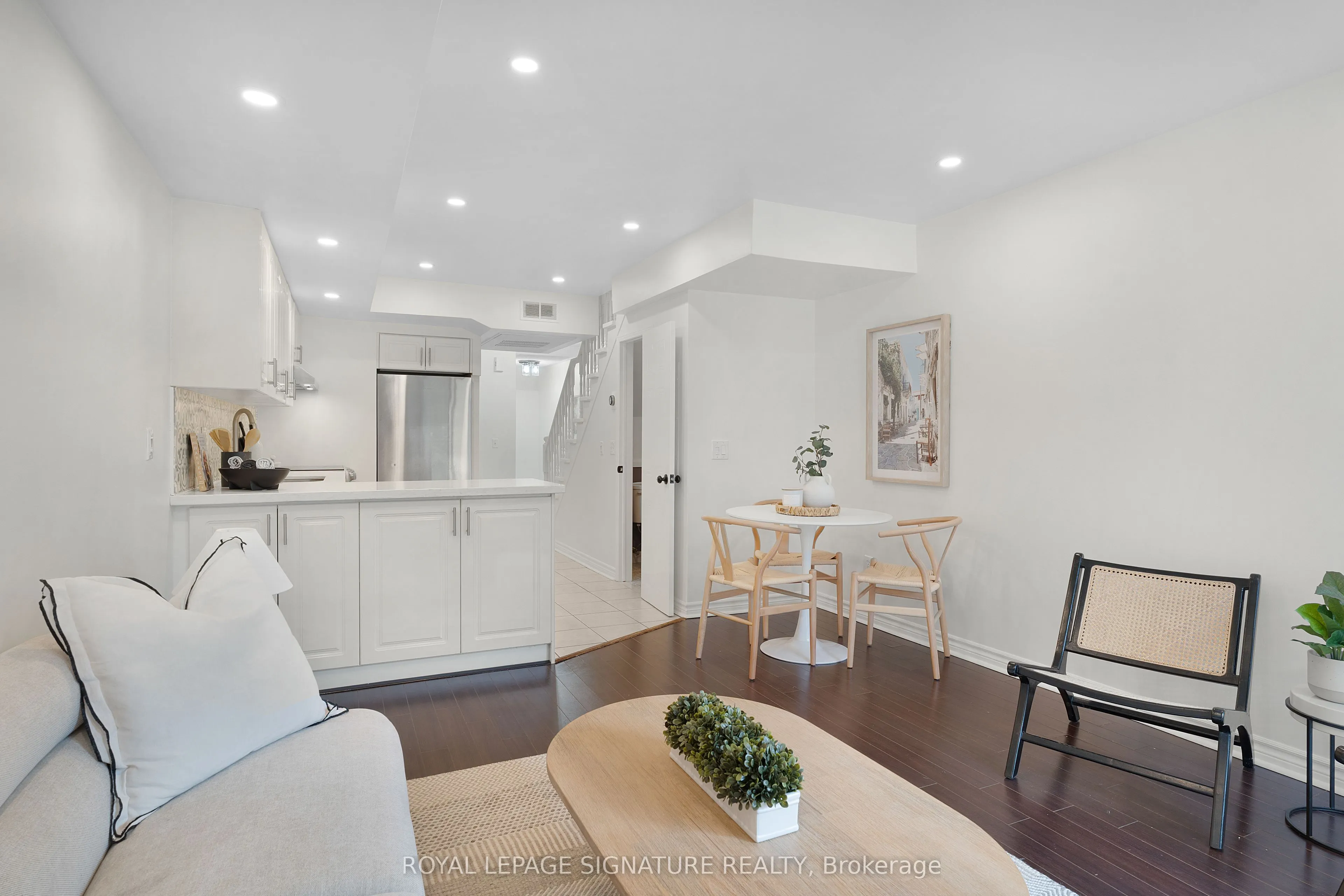 262 St Helens Avenue, #107