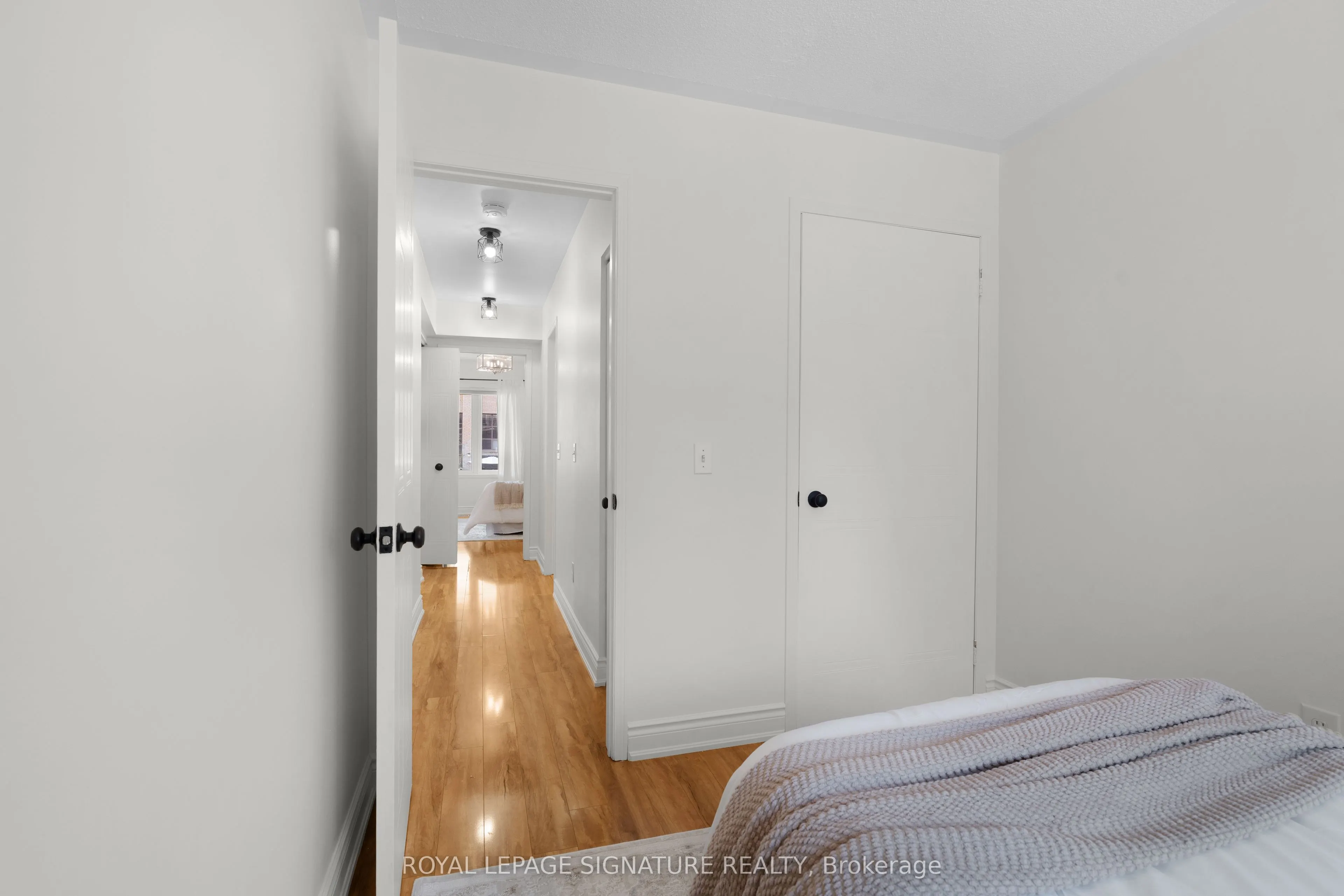 262 St Helens Avenue, #107